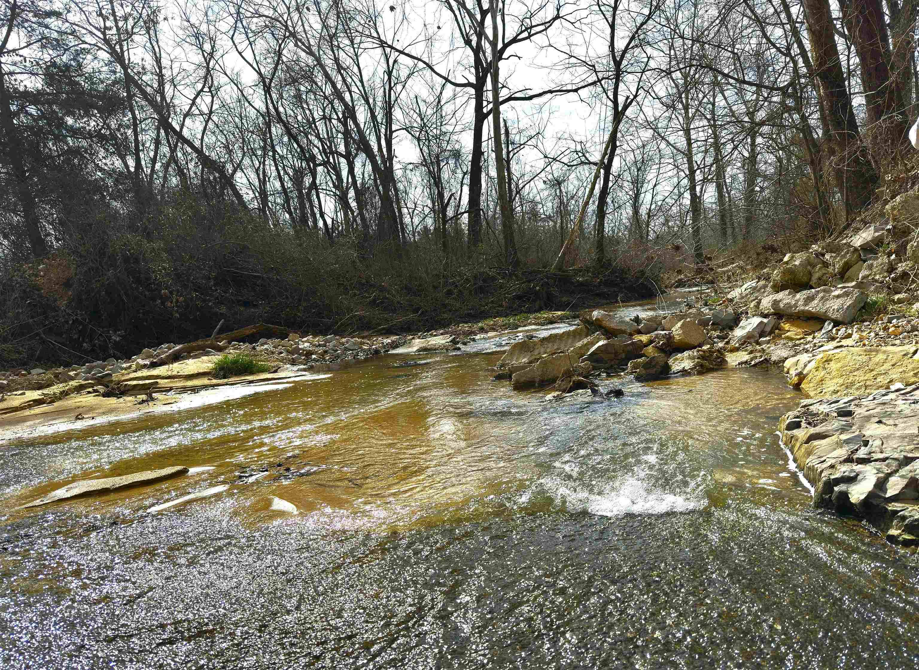 Cave City, AR 72521,261 Brickle Springs Road