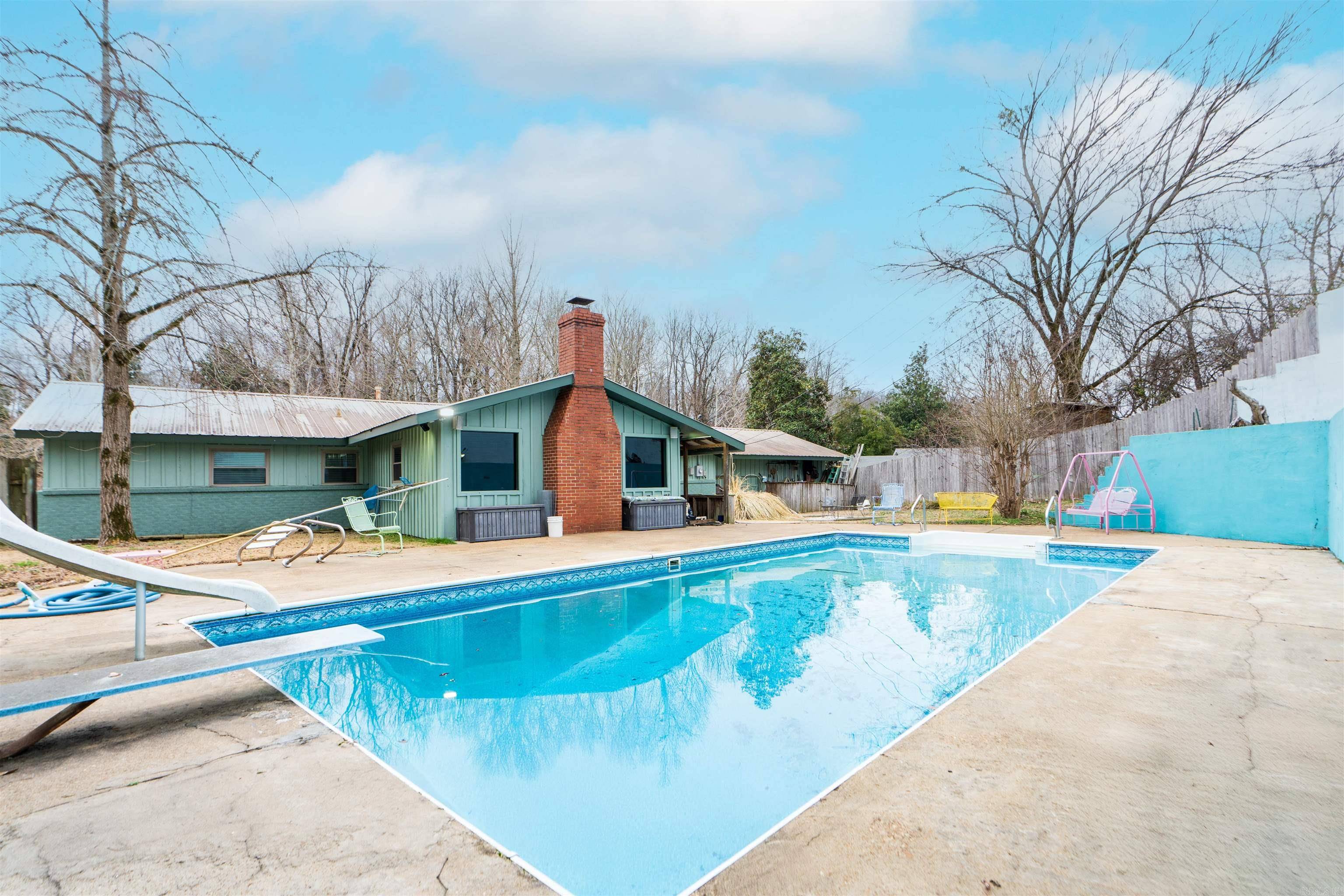 Helena, AR 72342,124 Valley Dr