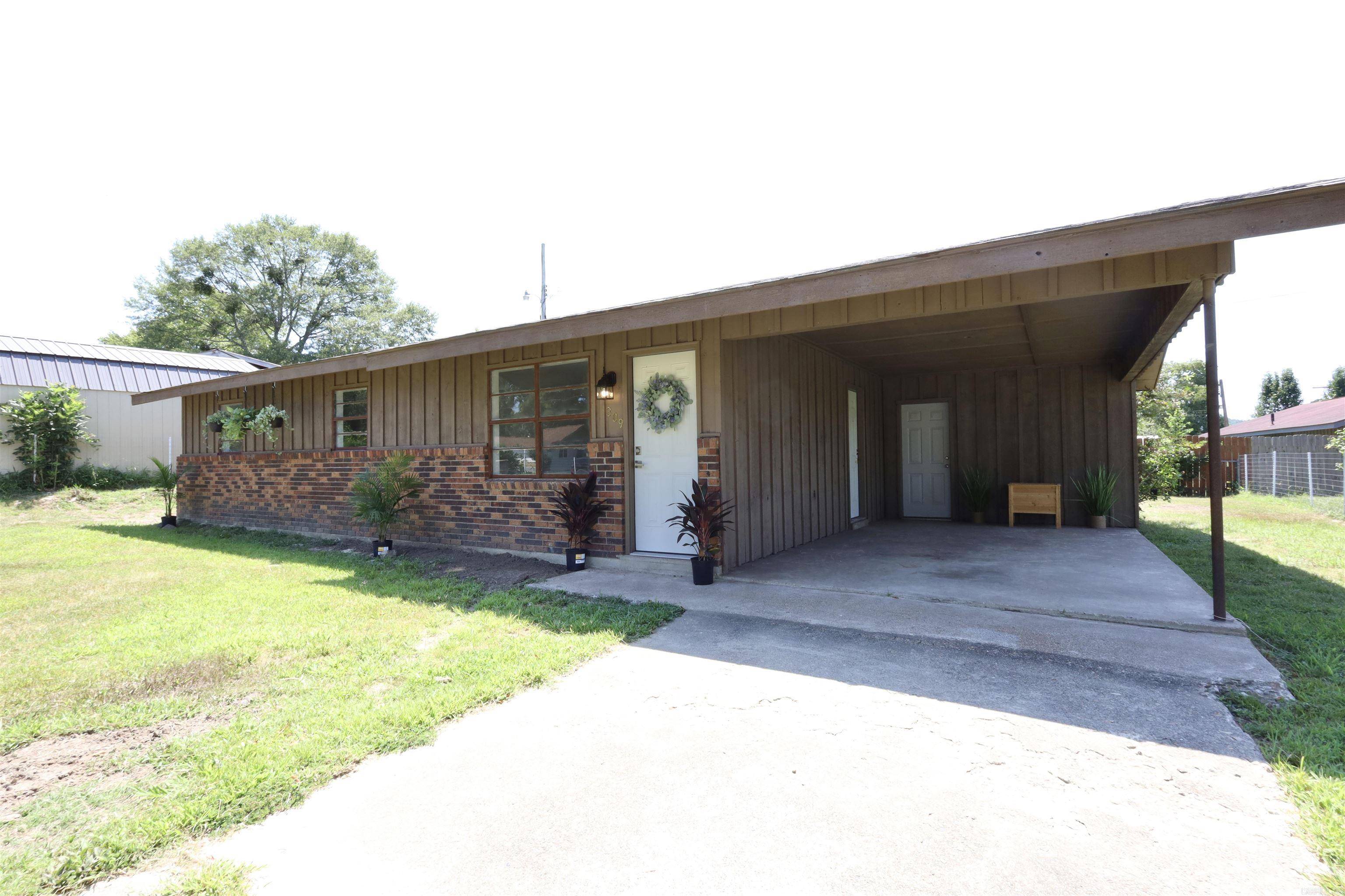 Glenwood, AR 71943,309 Pauline Street