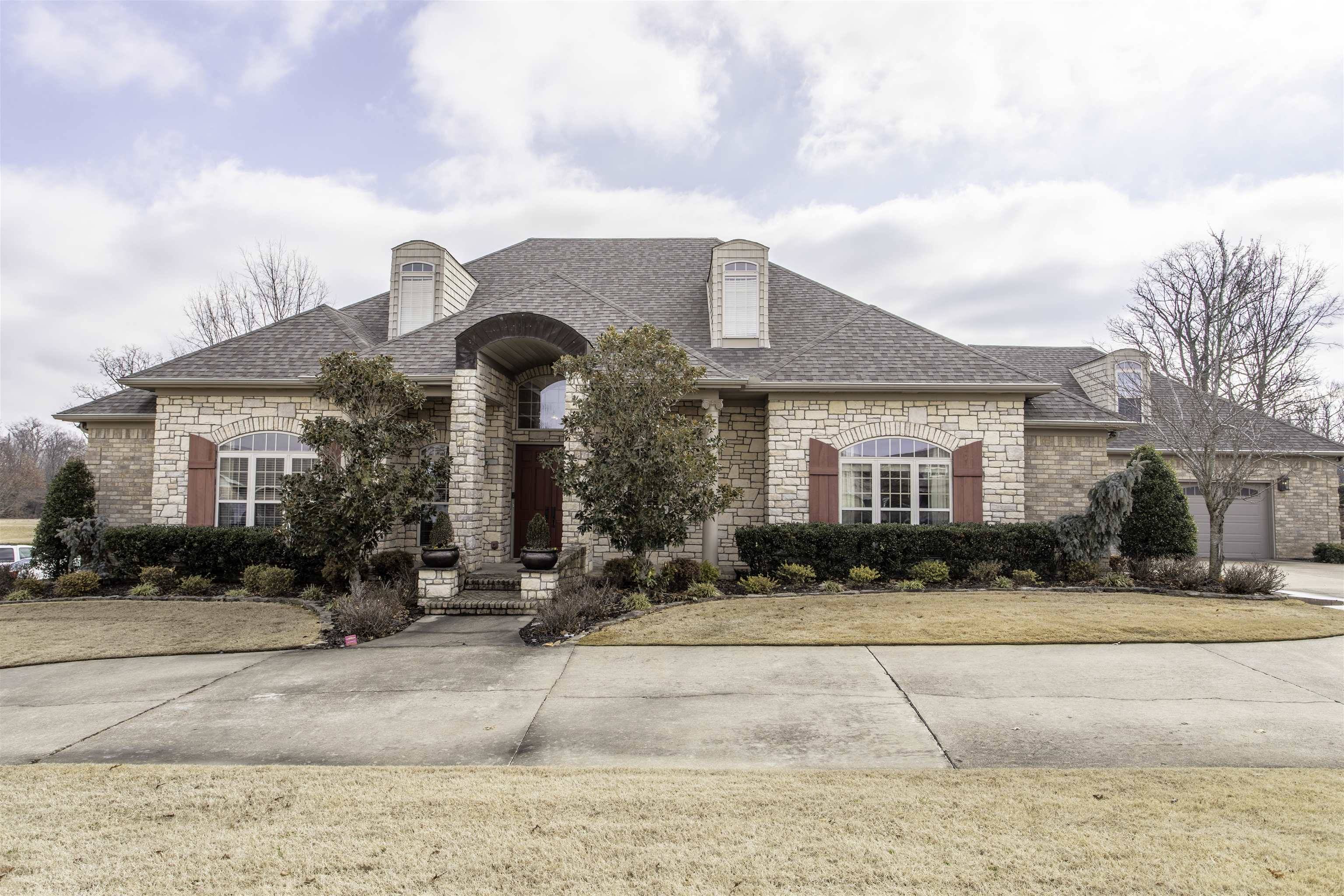 Jonesboro, AR 72404-9214,2914 Ridgepointe Drive