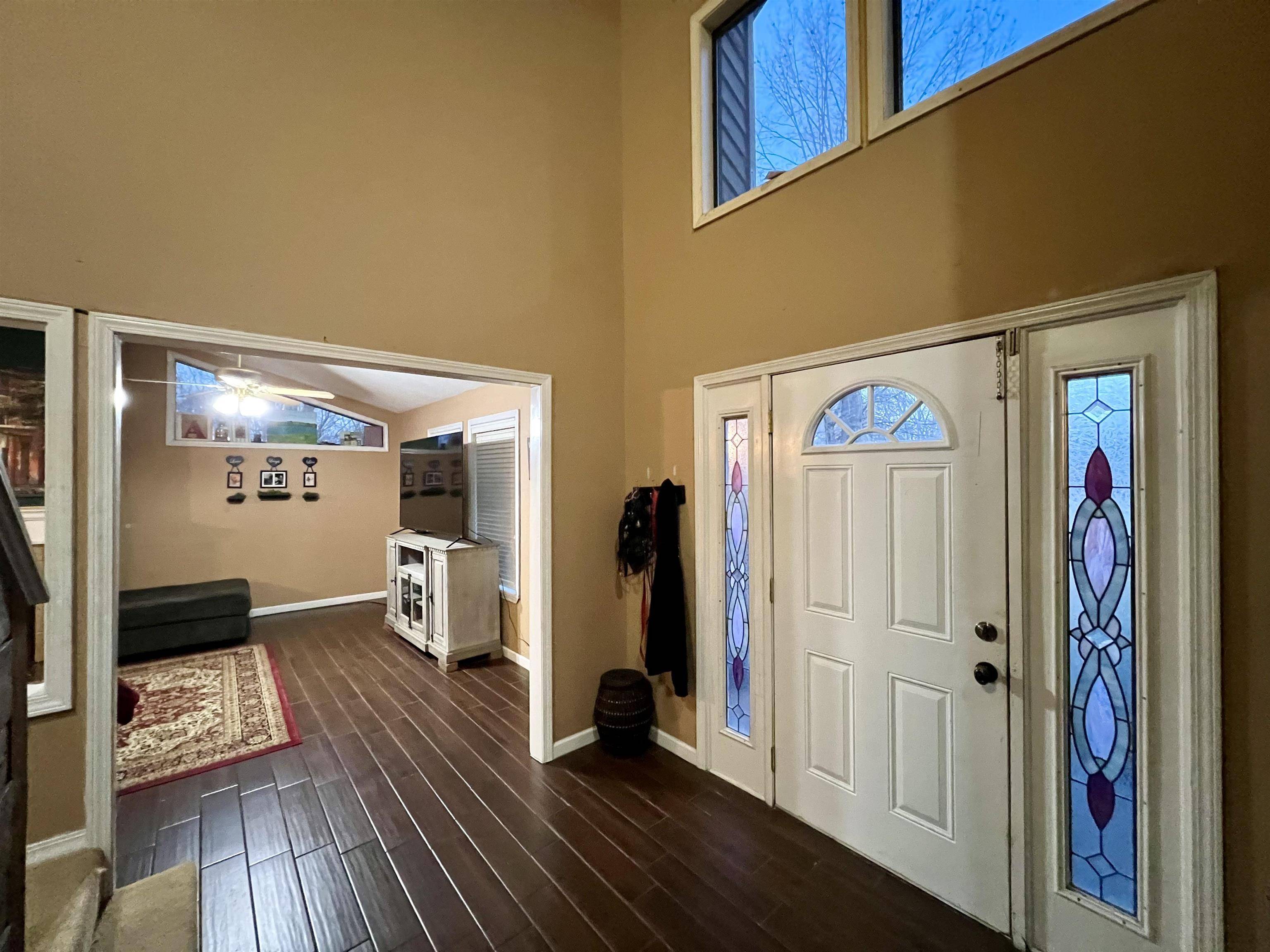 Trumann, AR 72472,404 Ballard Circle