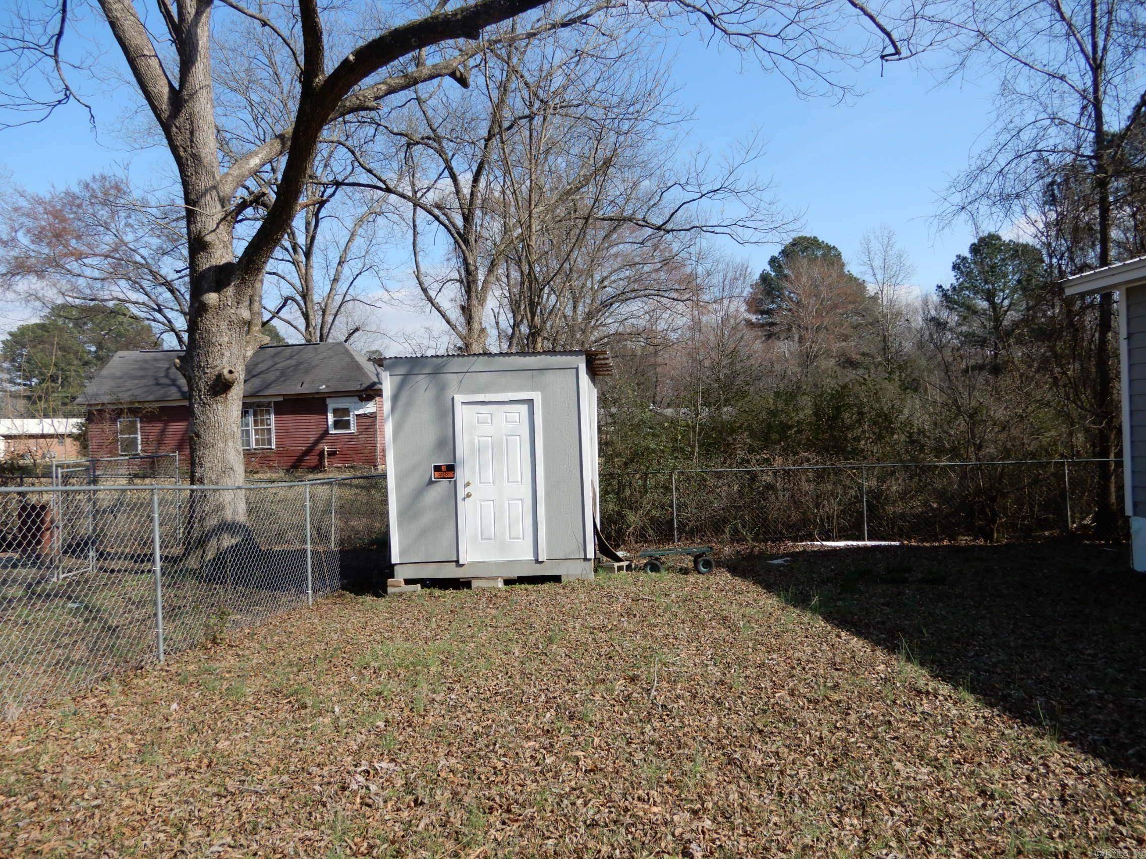 Kensett, AR 72082,414 Lutrell