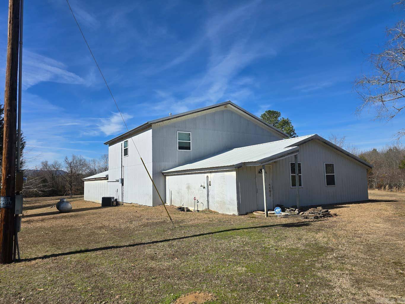 Mena, AR 71953,357 Polk Road 125