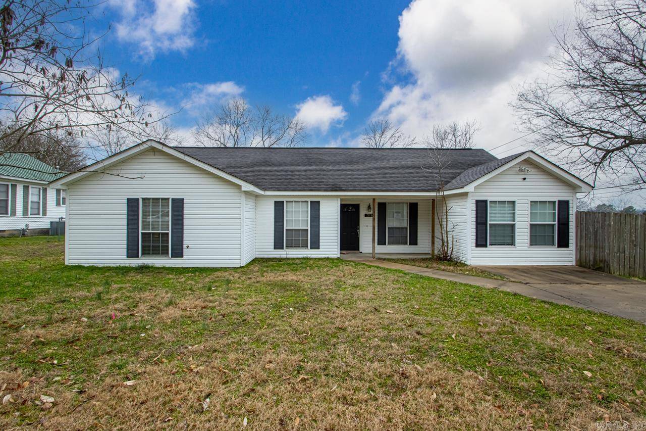 Benton, AR 72015,2016 U Street