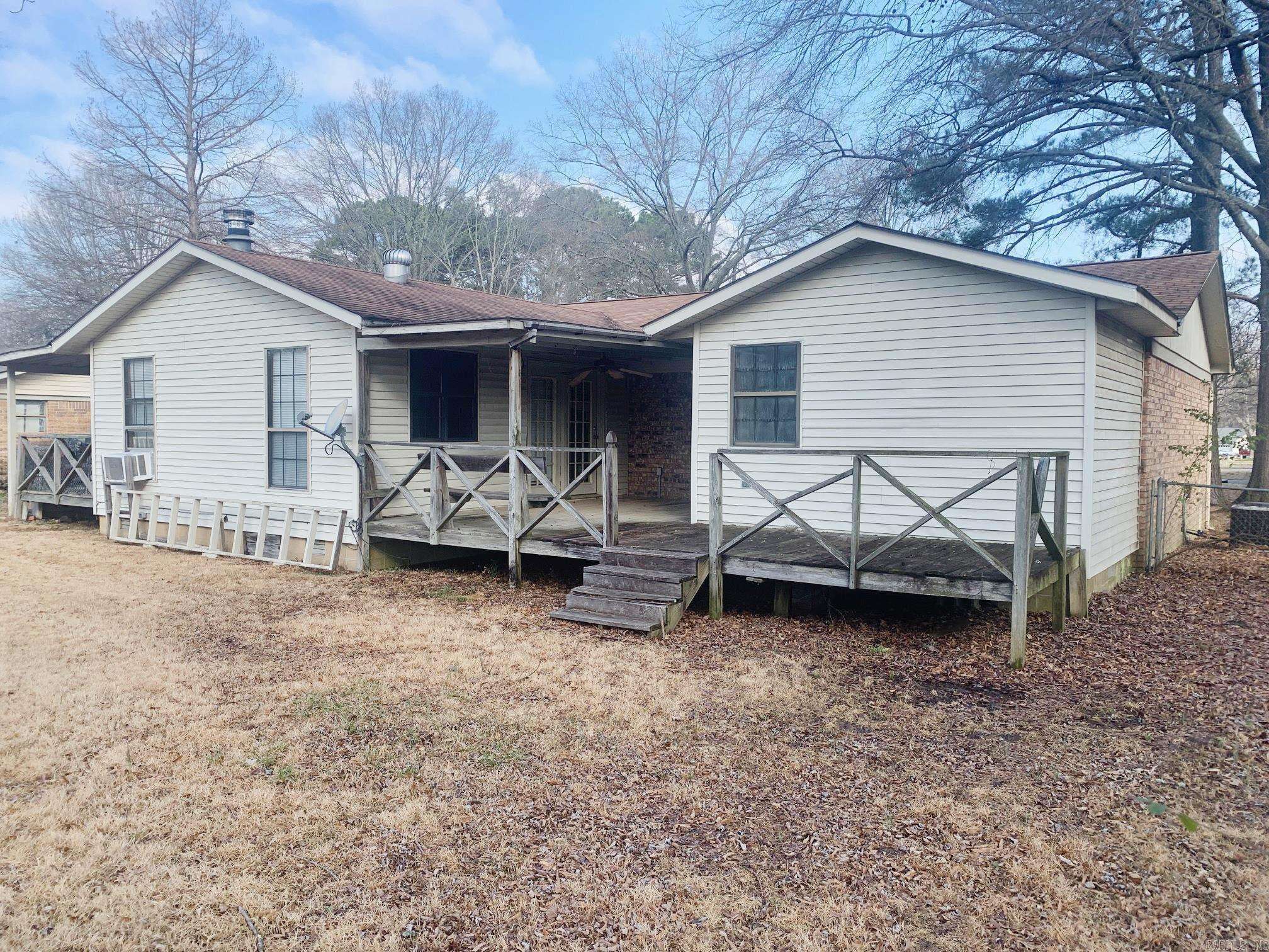 Searcy, AR 72143,3 Julner Street