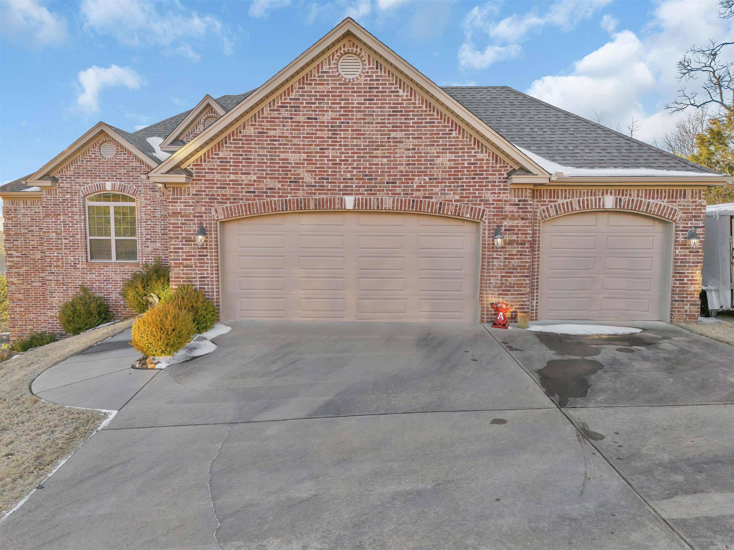 Maumelle, AR 72113,118 Crestview Dr