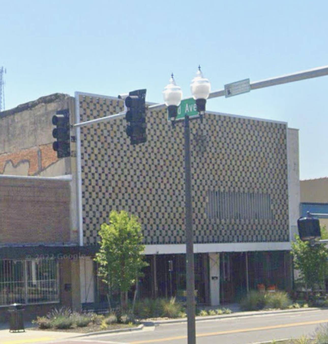 Pine Bluff, AR 71601,205 S Main Street