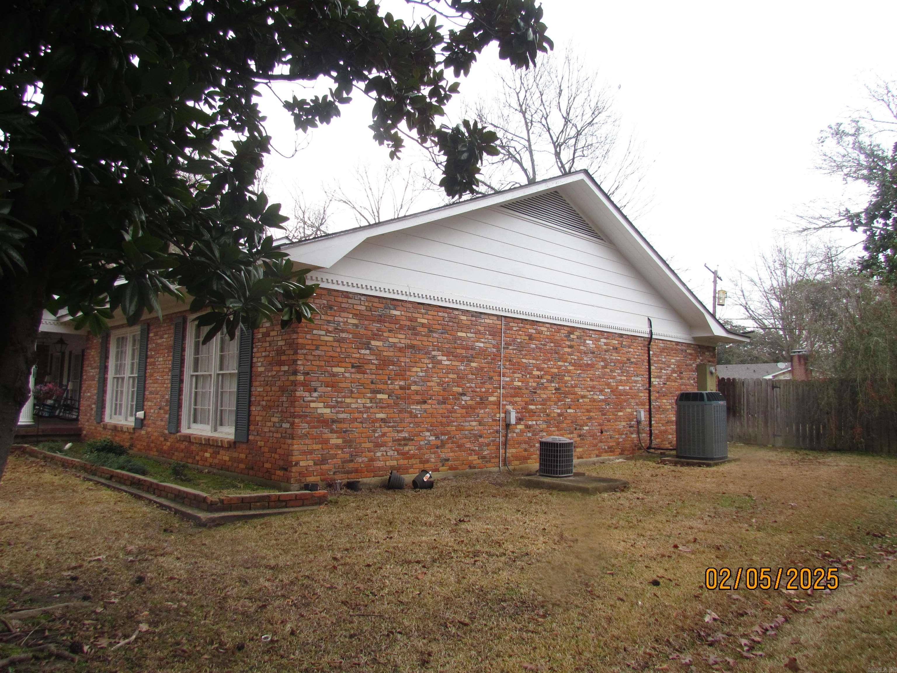 Crossett, AR 71635,1303 Cedar