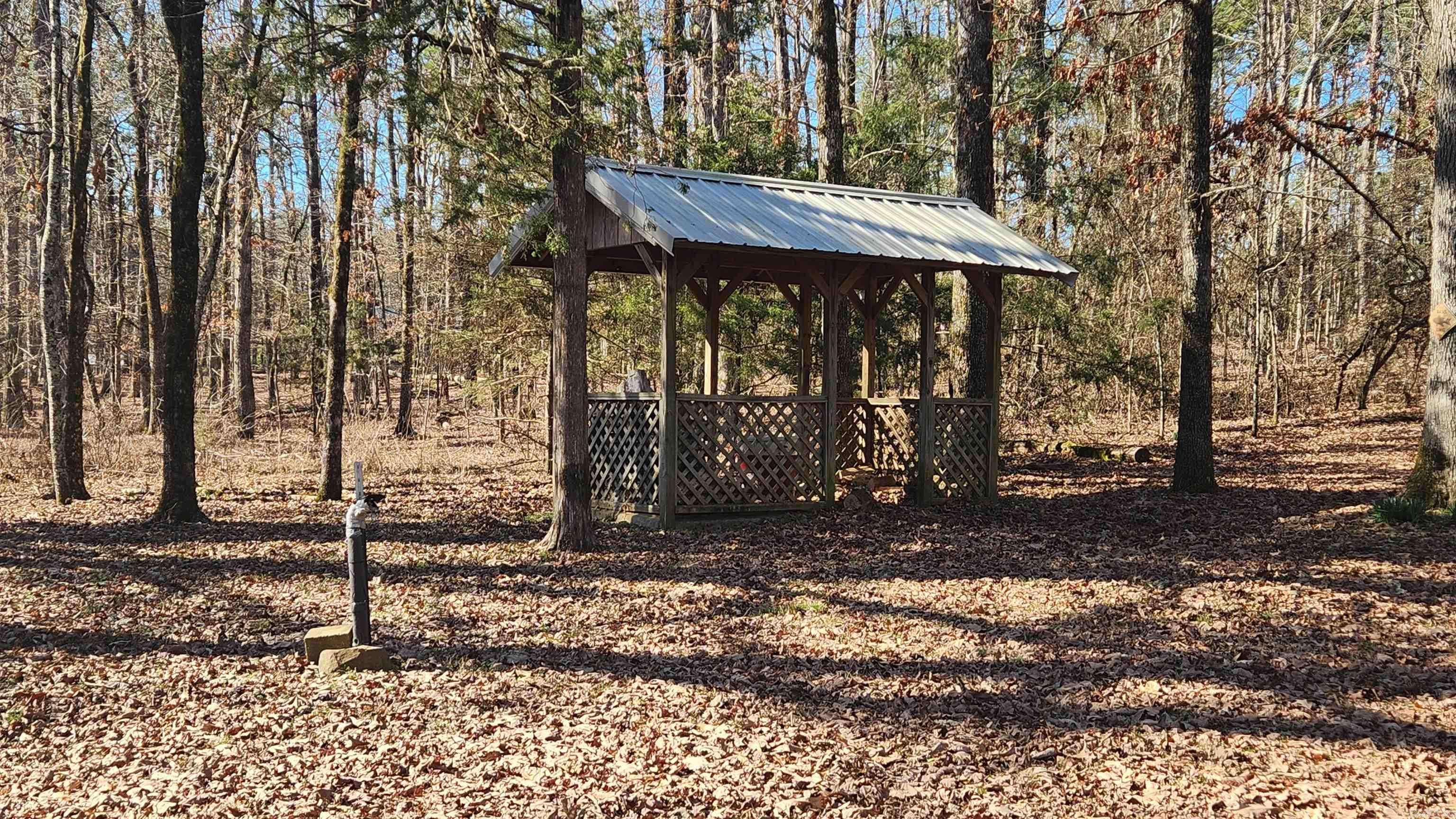 Story, AR 71970-9999,79 Lakeview Estates