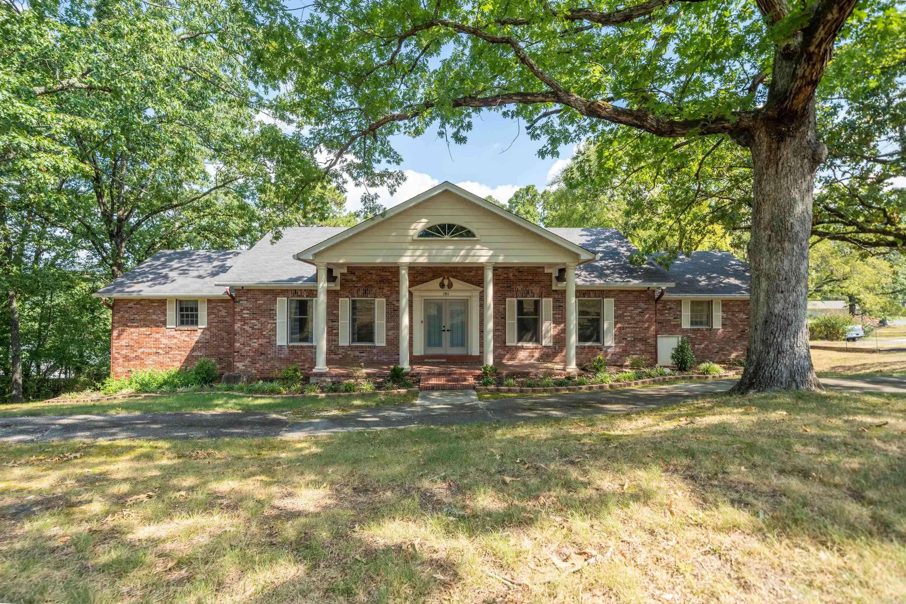 Hot Springs, AR 71901,191 Taylor Place