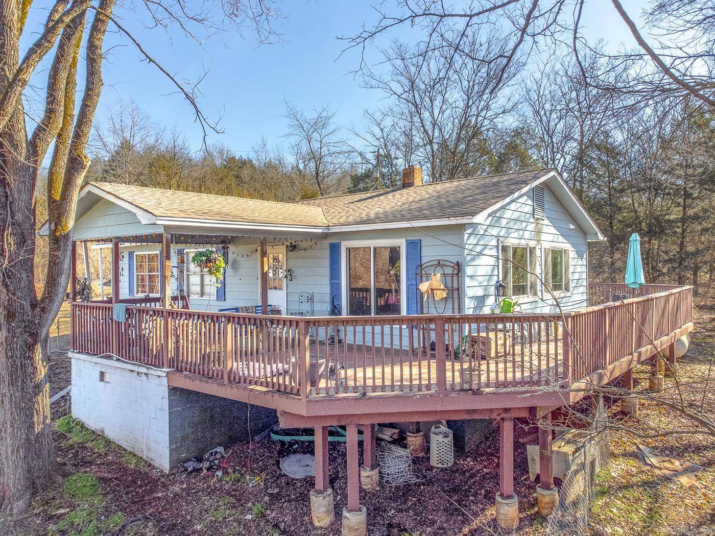Williford, AR 72482,70 Martin Creek Road