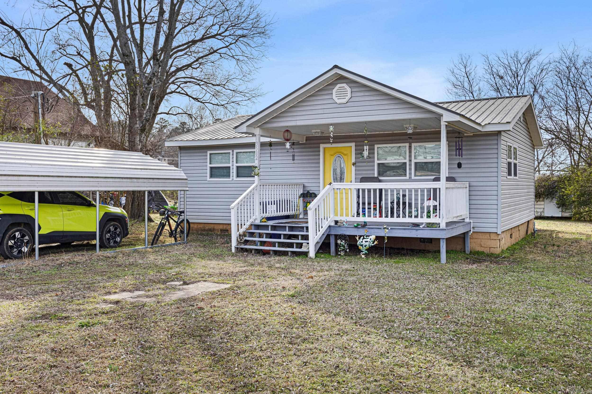 London, AR 72847,Address not disclosed