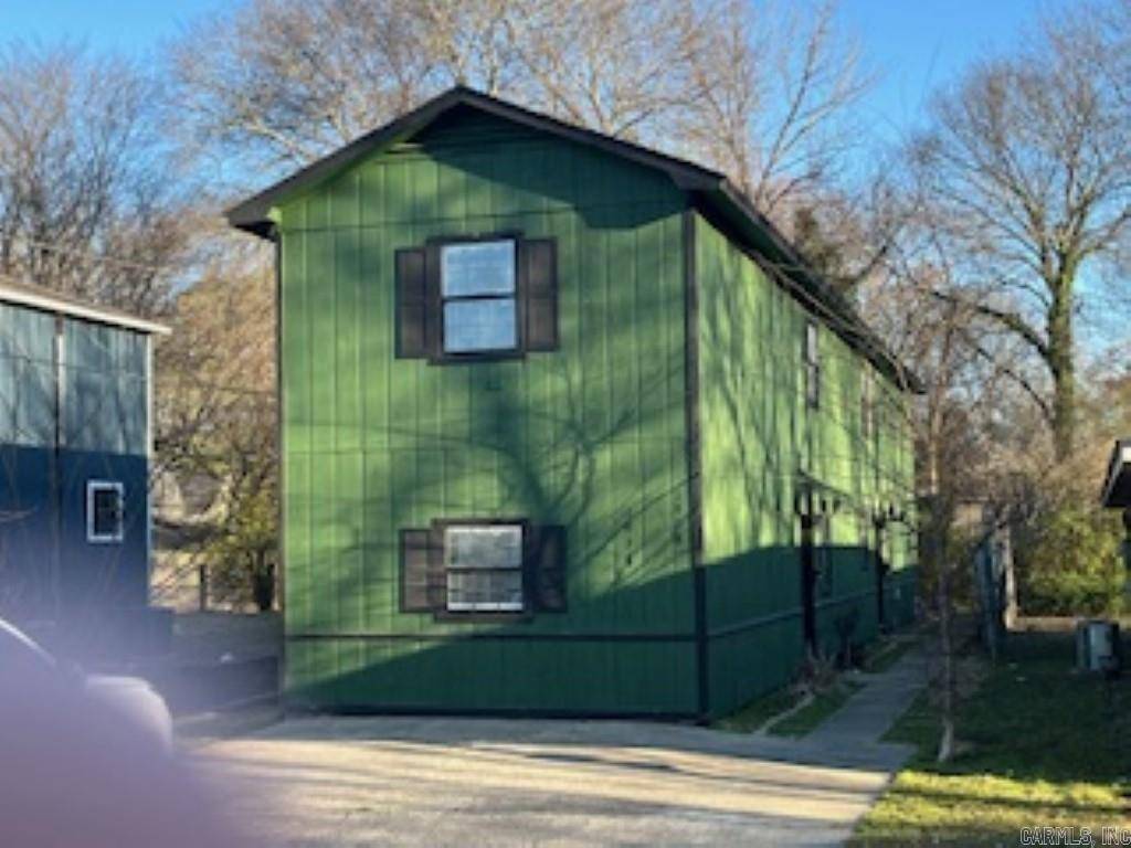 Conway, AR 72034,1926-1928 Martin Street1350