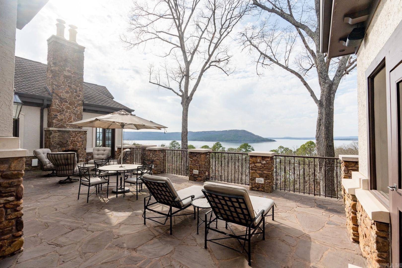 Heber Springs, AR 72543,831 Rock Ledge Road