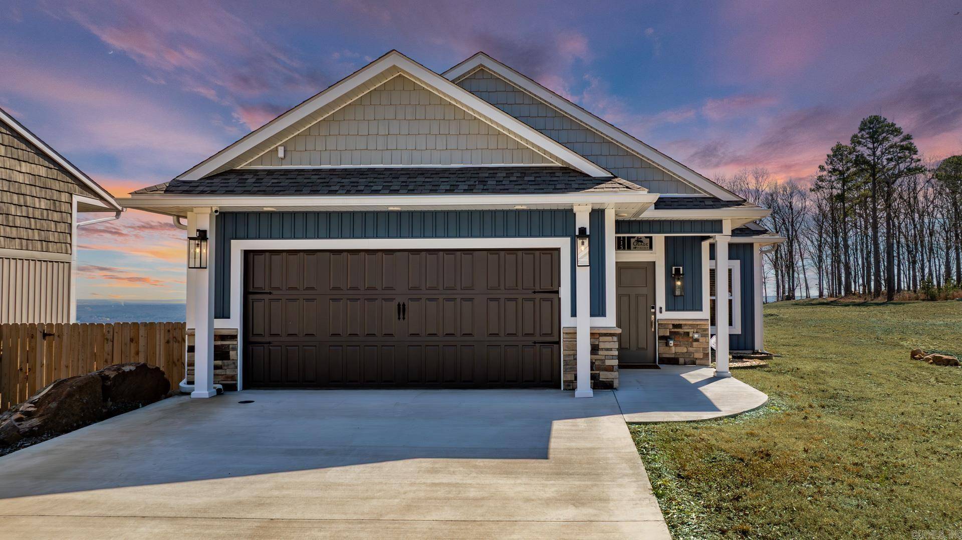 Fairfield Bay, AR 72088,115 Osage Point Drive