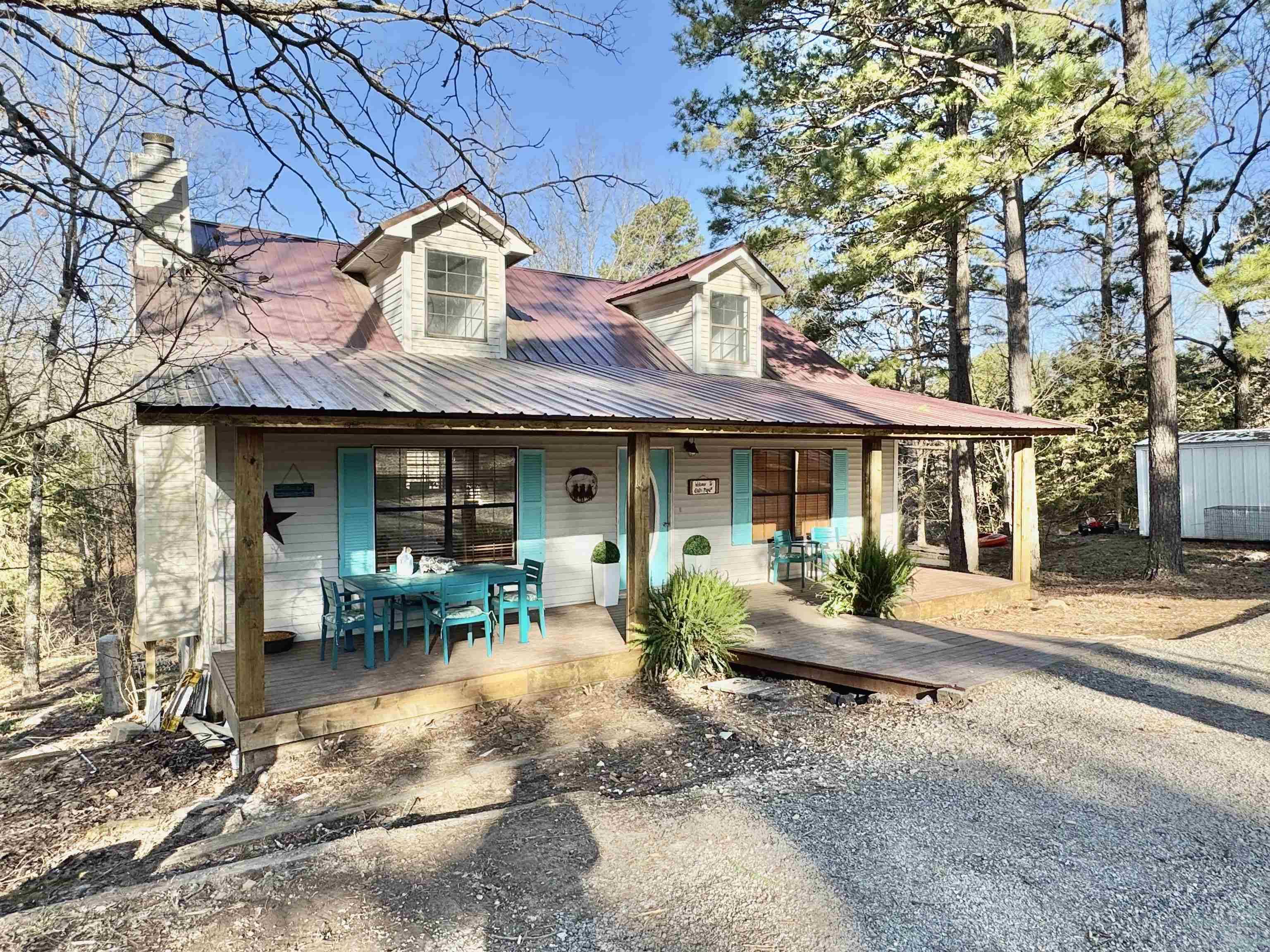 Mount Pleasant, AR 72561,1623 Barren Fork Road