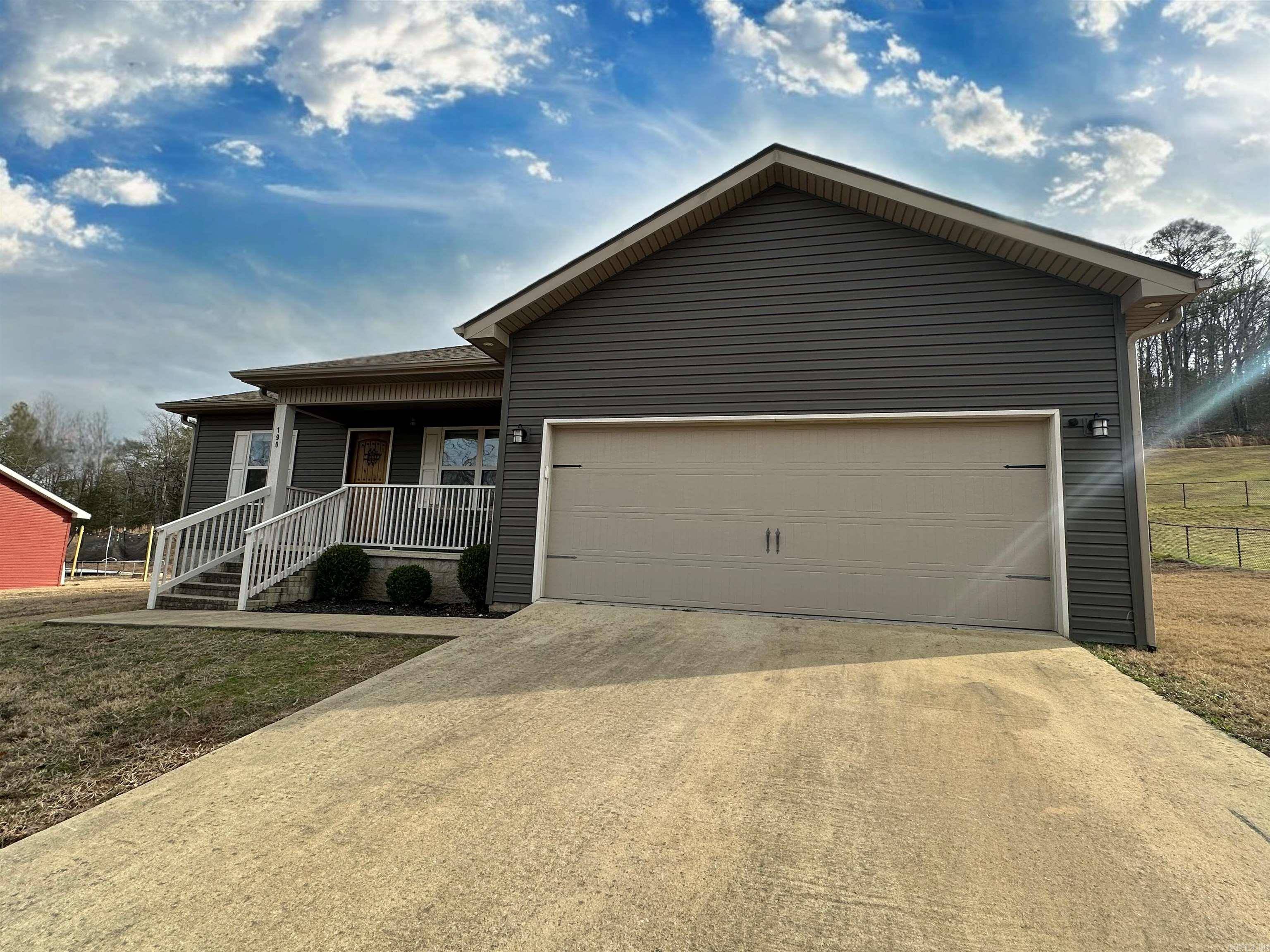 Batesville, AR 72501,190 Stone Flag Road
