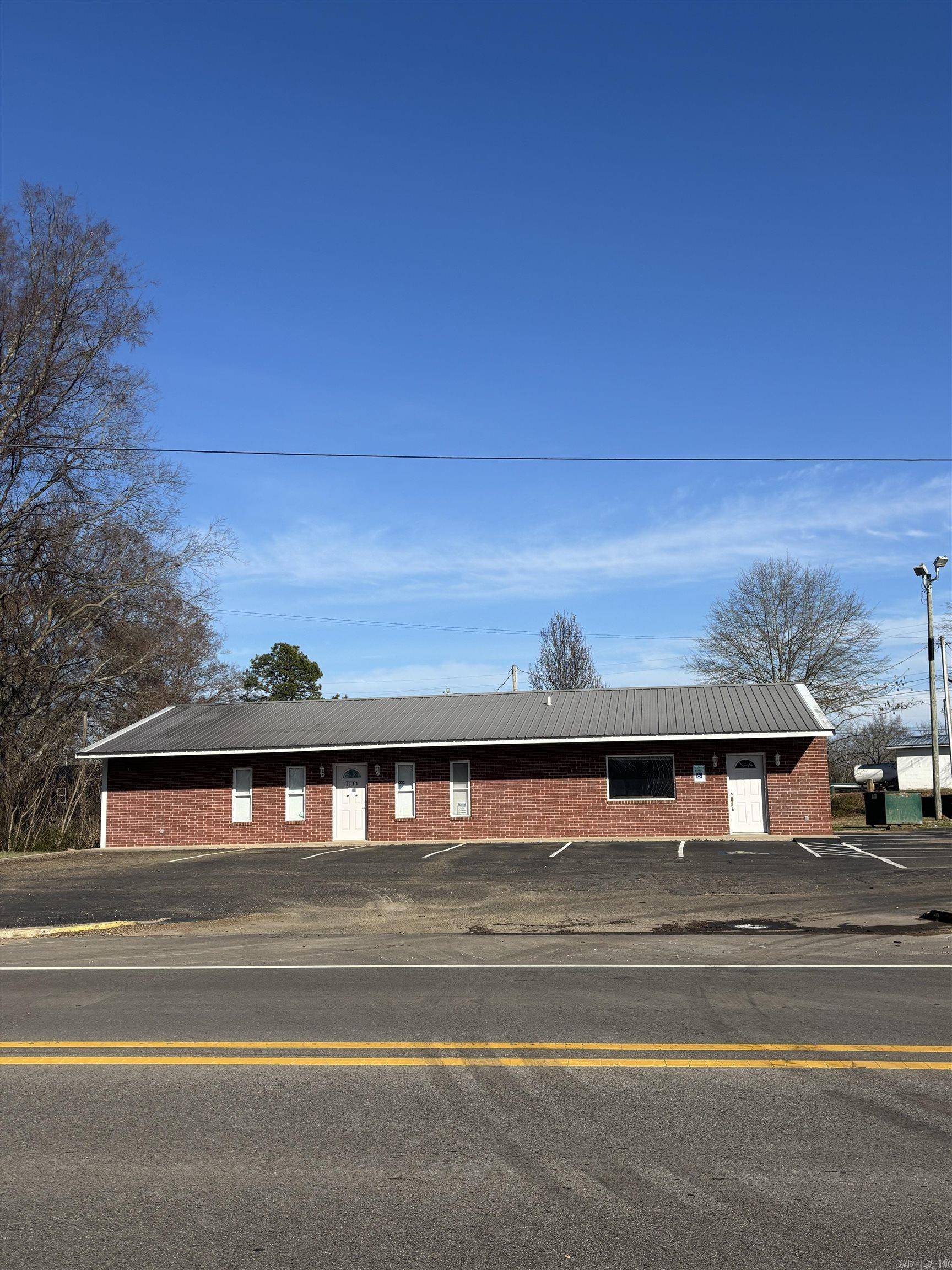 Dierks, AR 71833,1124 Main Avenue