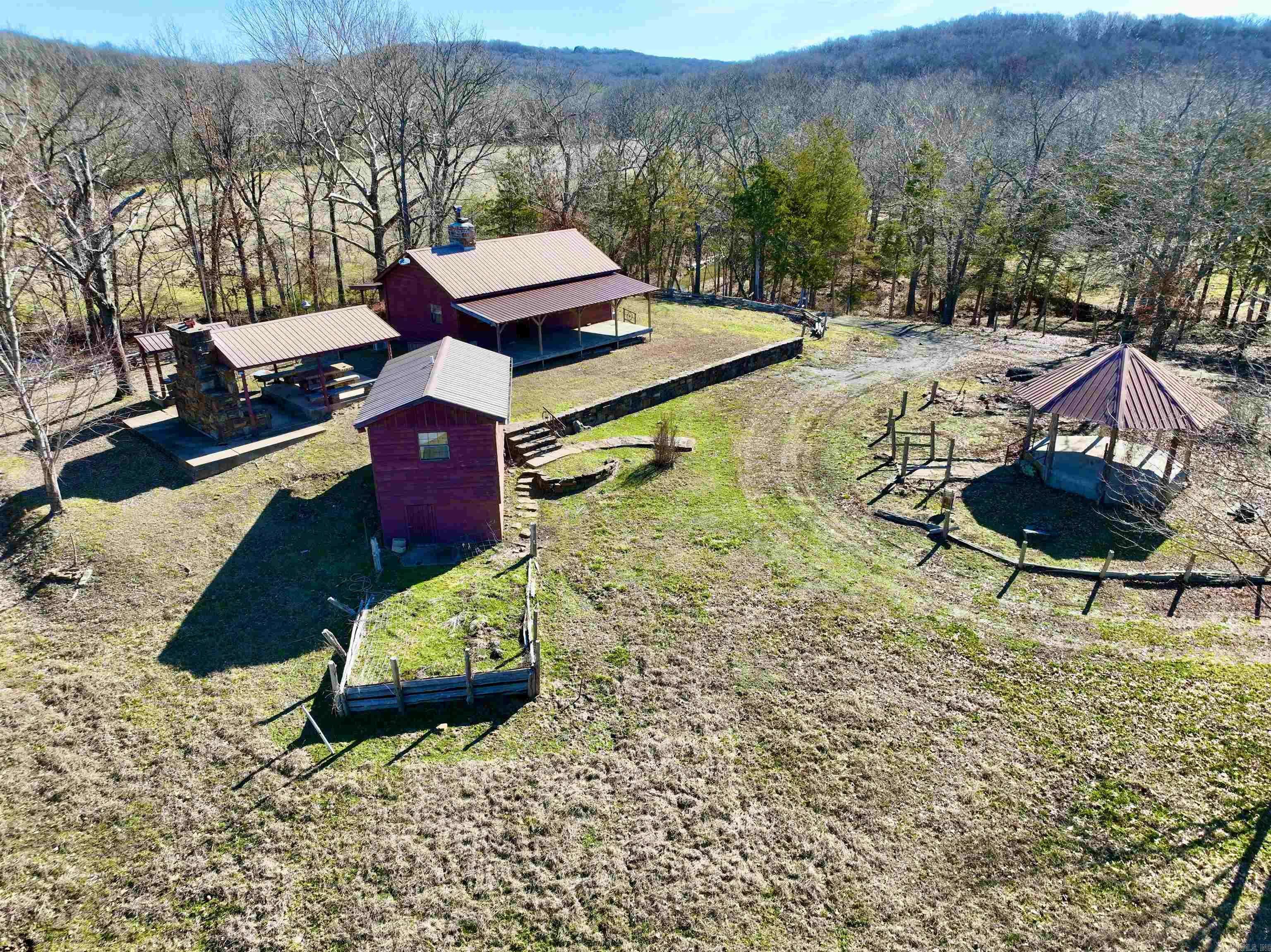 Huntsville, AR 72740,Address not disclosed