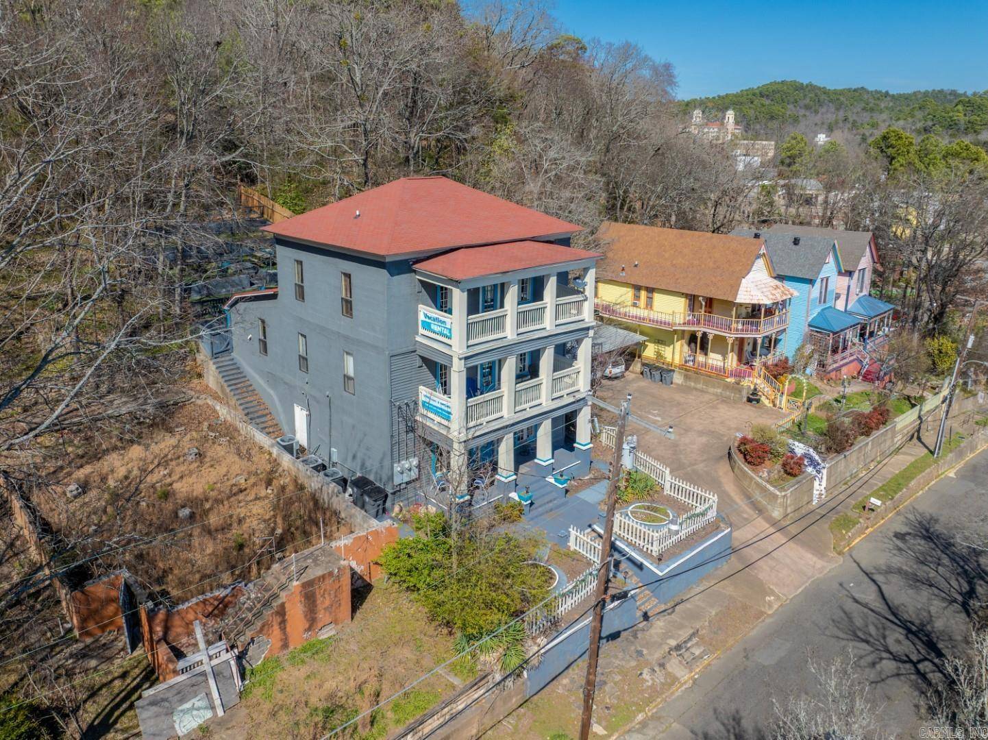 Hot Springs National Park, AR 71901,224 Court Street