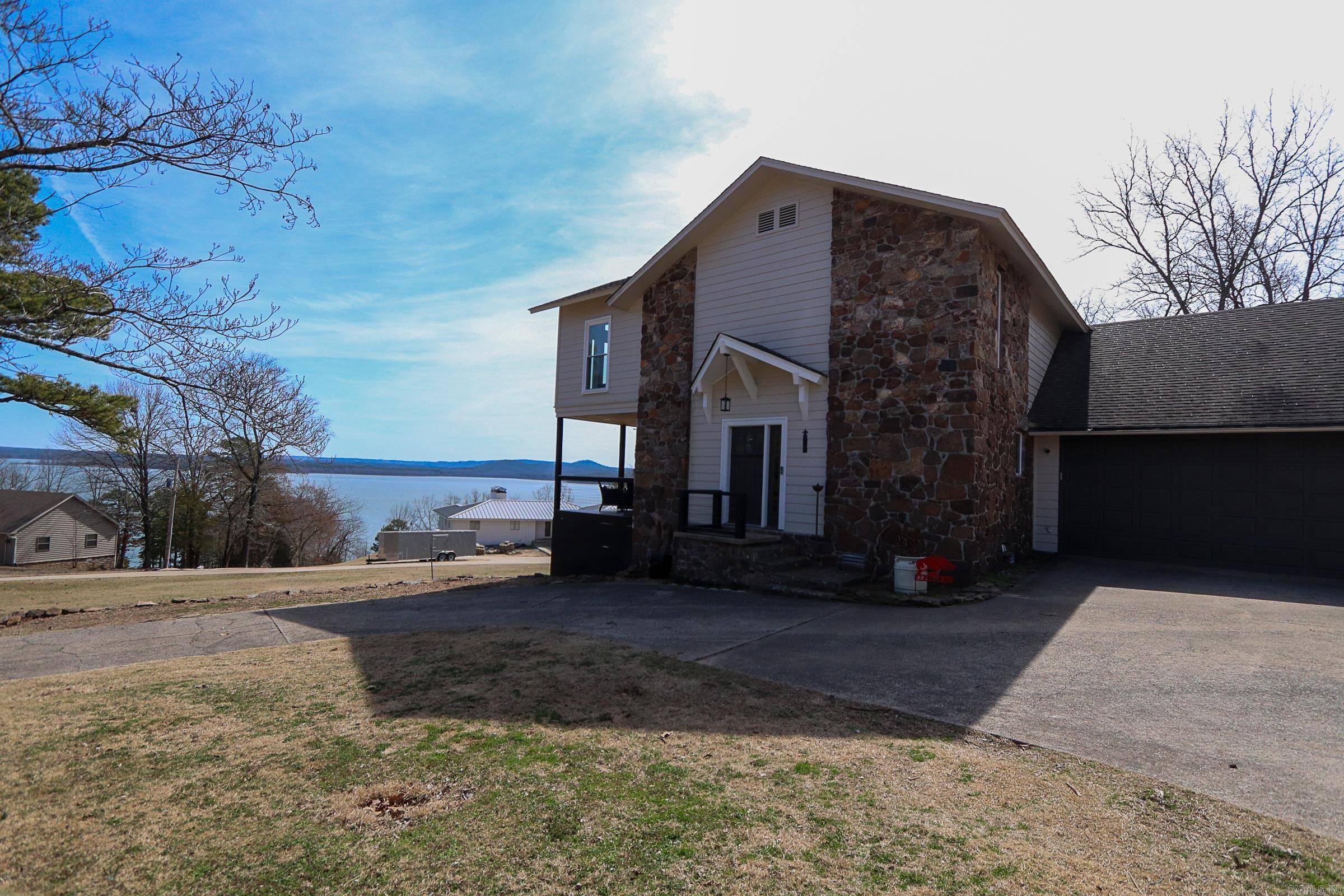Shirley, AR 72153,314 View Drive