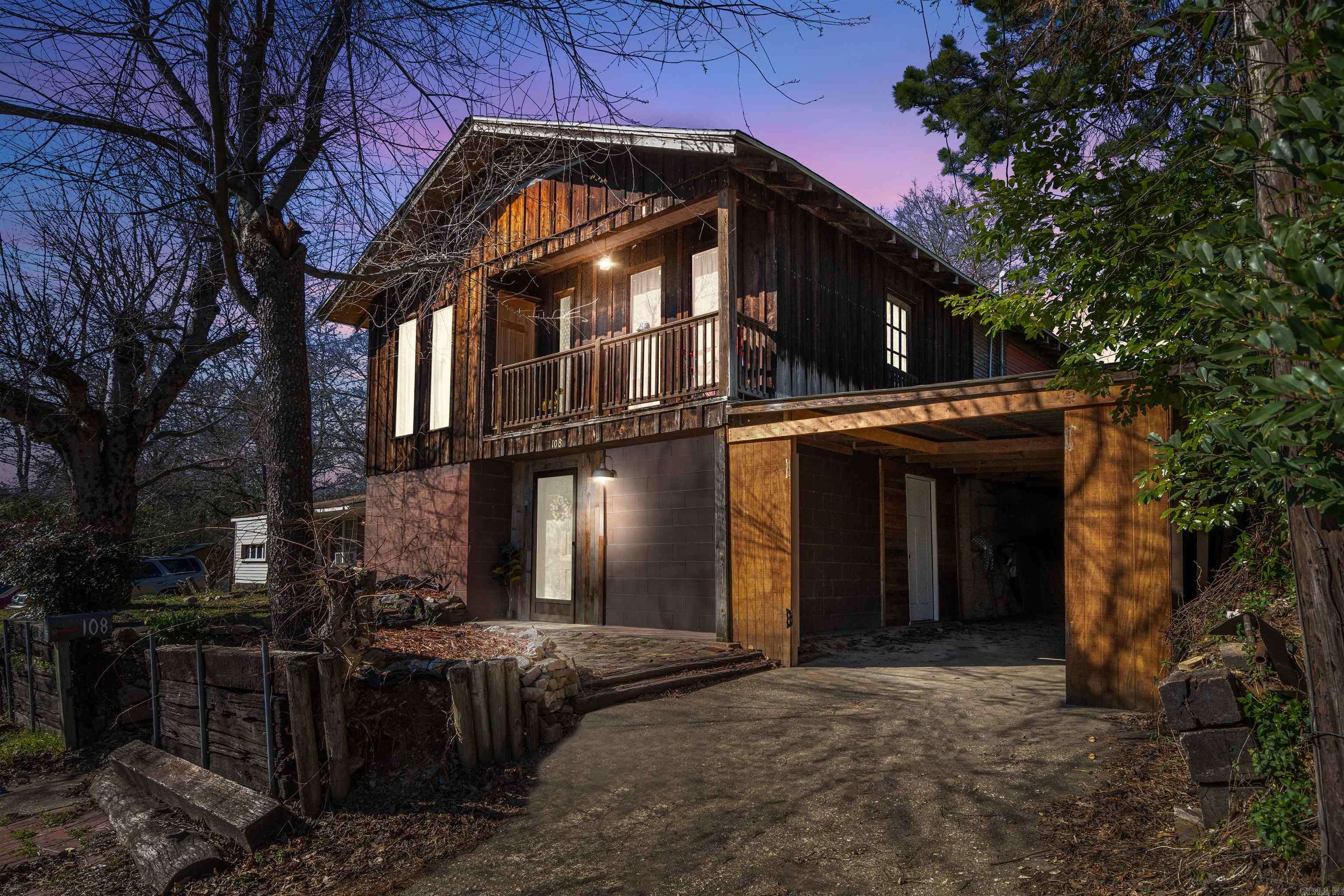 Hot Springs, AR 71913,108 Helen Street