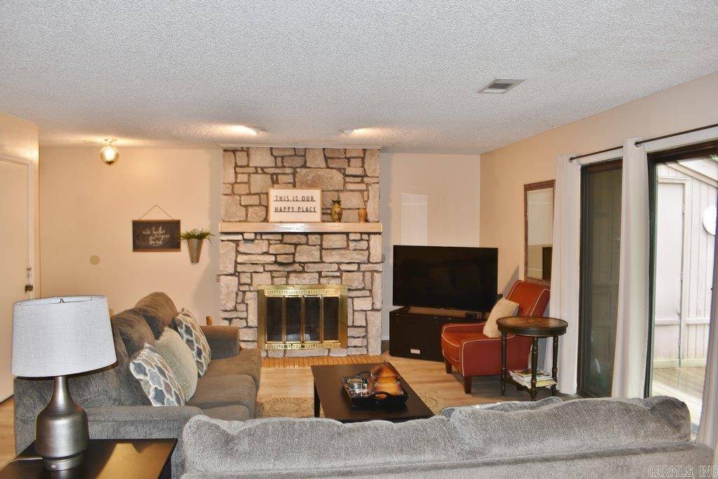 Hot Springs Village, AR 71909-0000,22 Reddina Lane