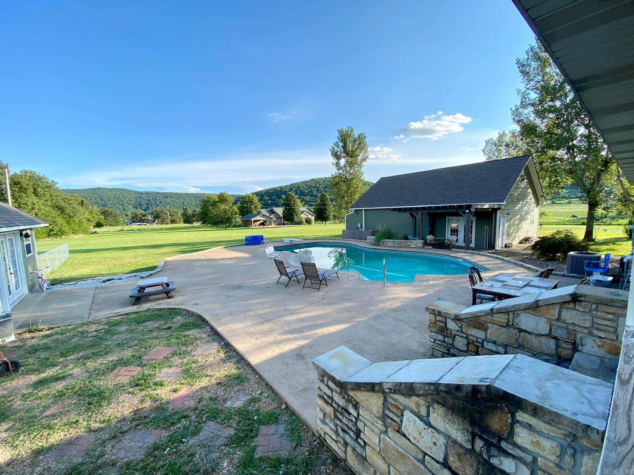 Mountain View, AR 72560,1013 Shipman Drive