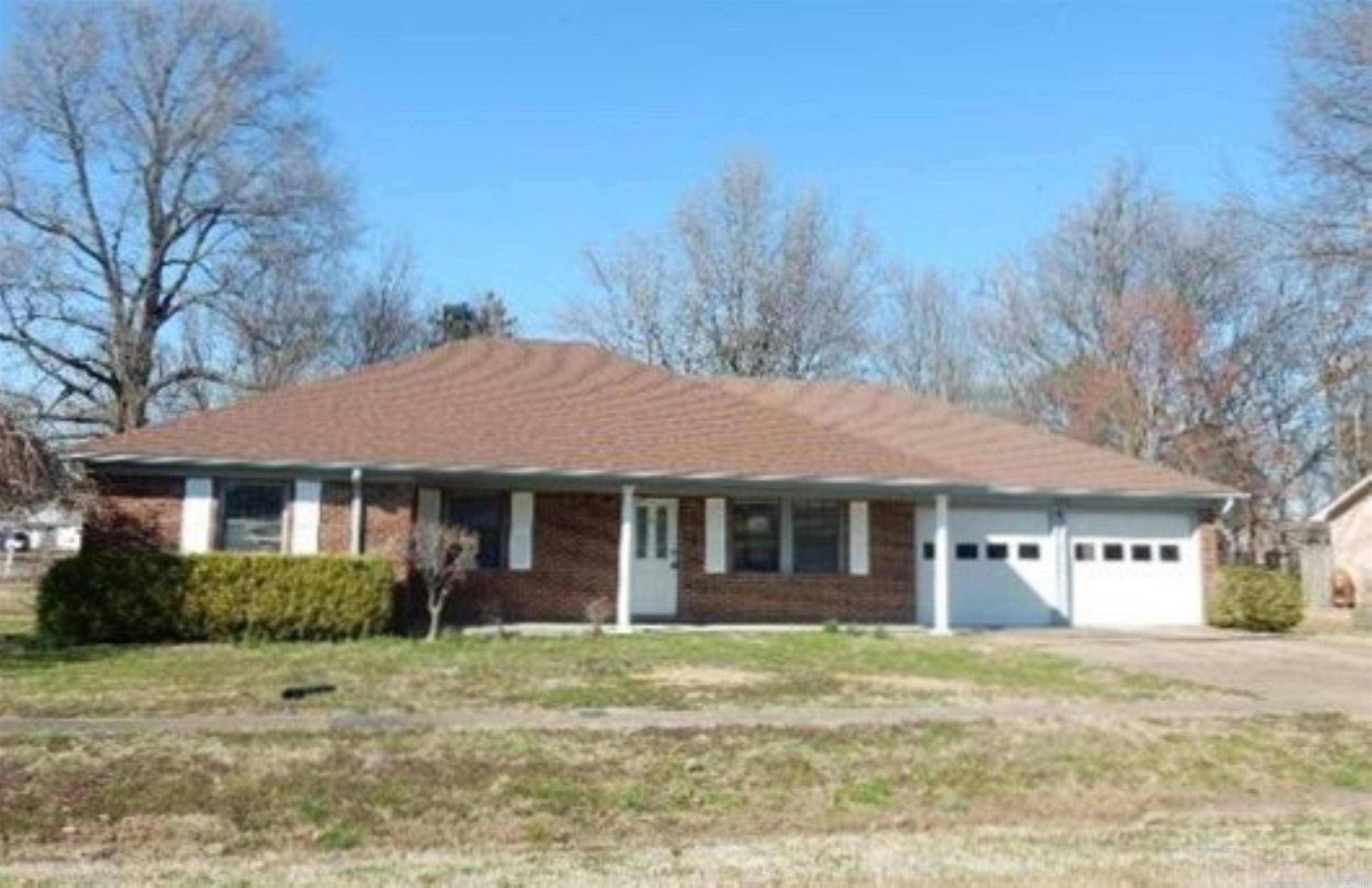 Gosnell, AR 72315,224 Southard Street