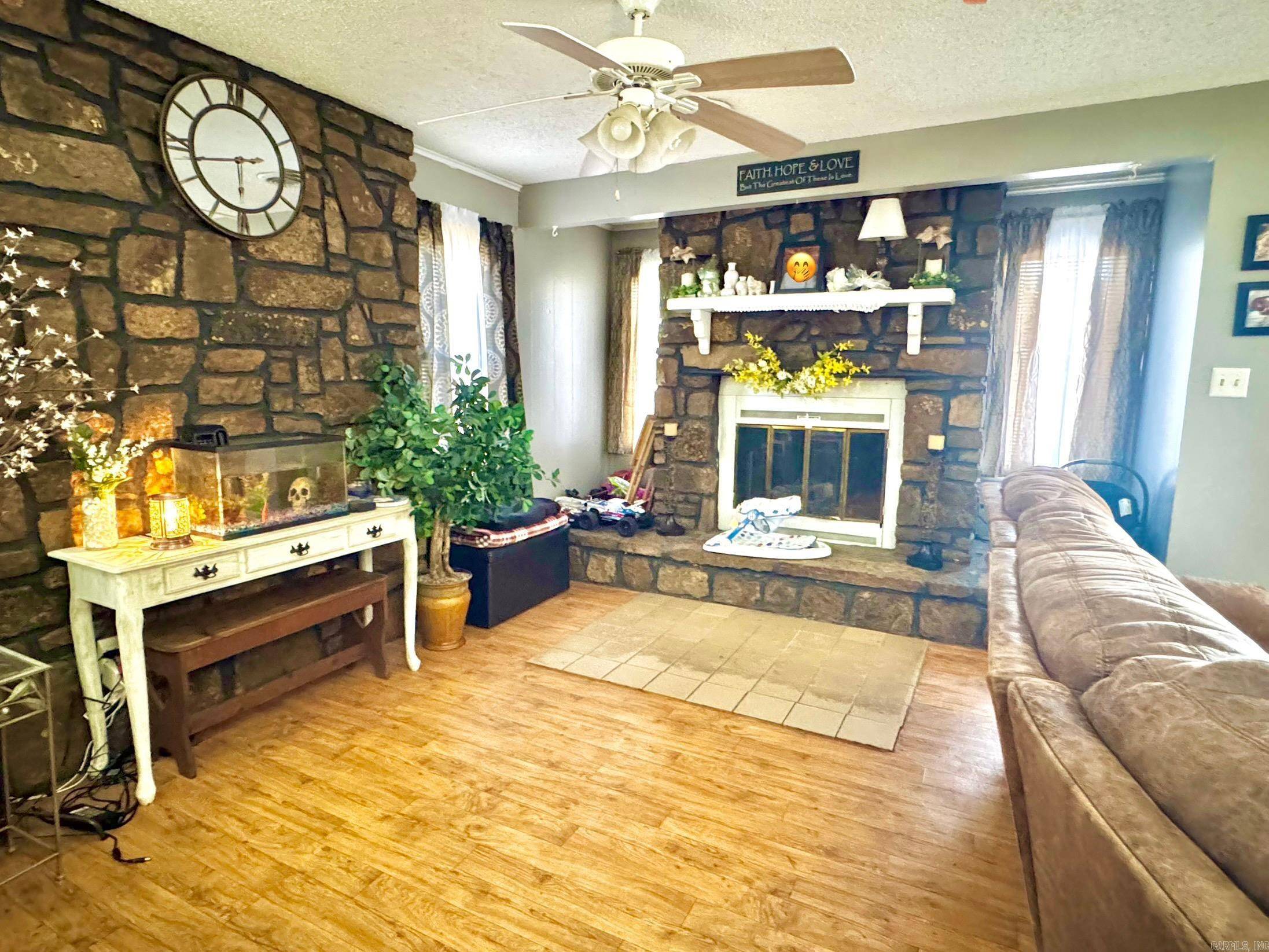 Ozark, AR 72949,Address not disclosed