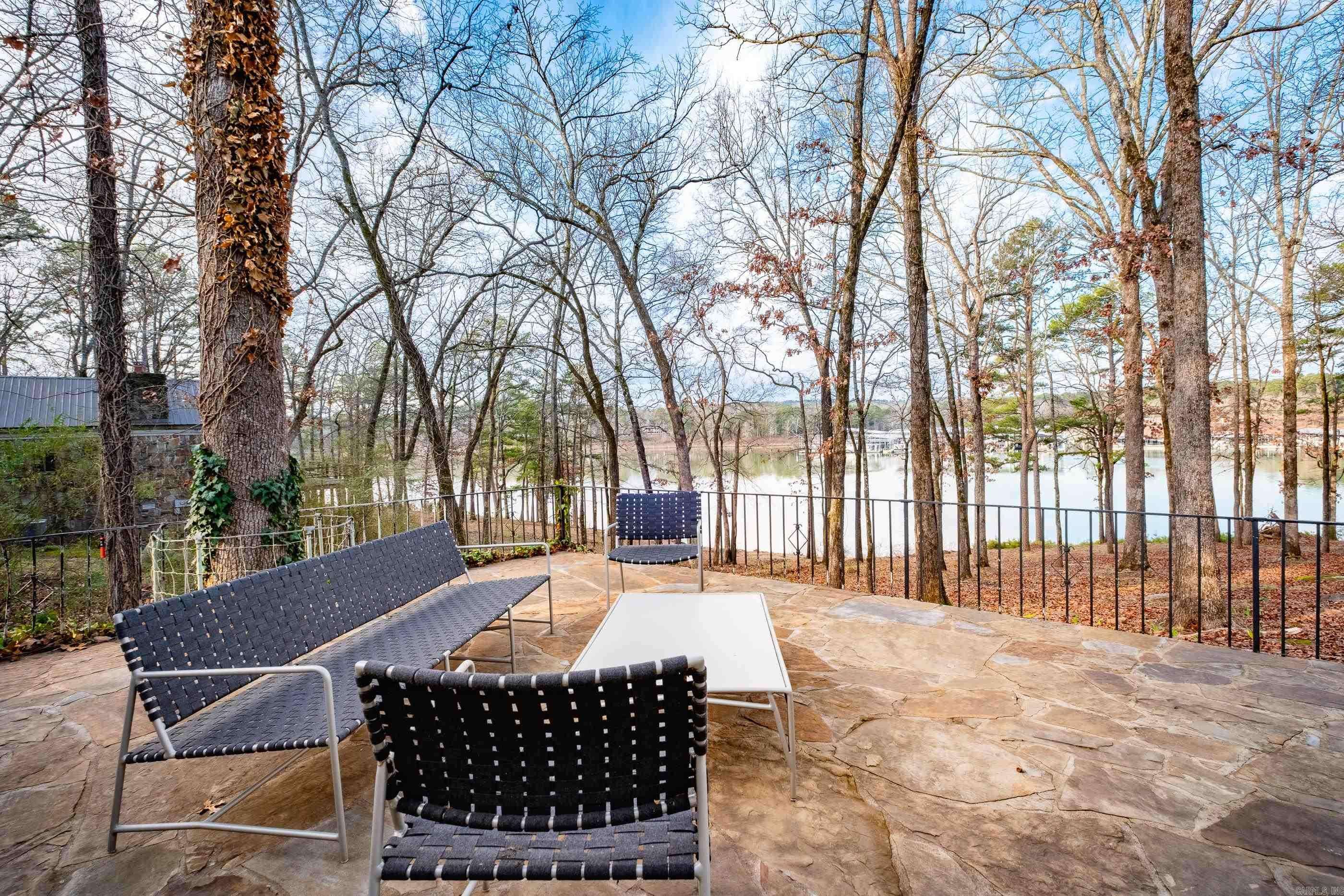 Greers Ferry, AR 72067,114 Tennyson Drive