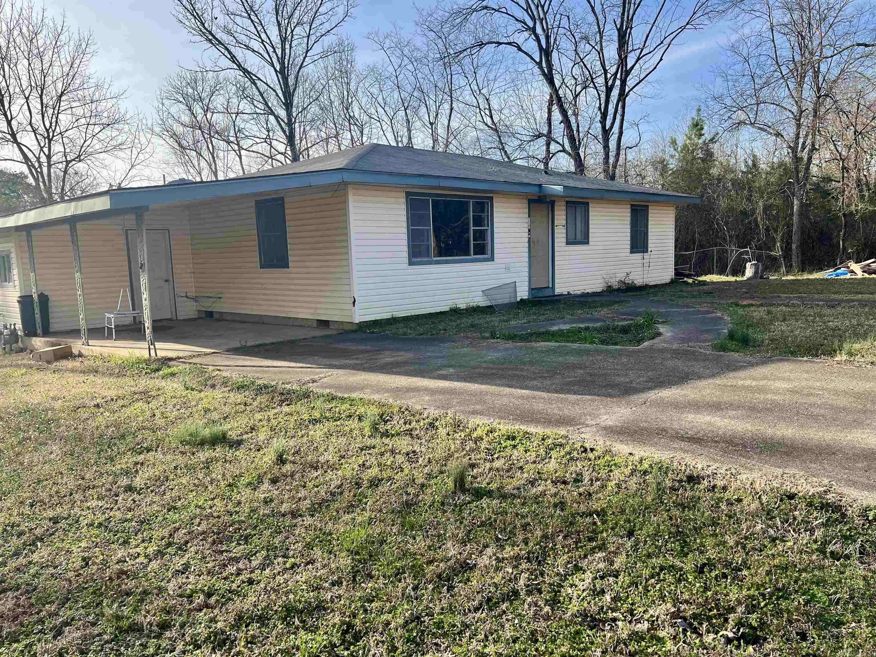 Glenwood, AR 71943,782 Scott