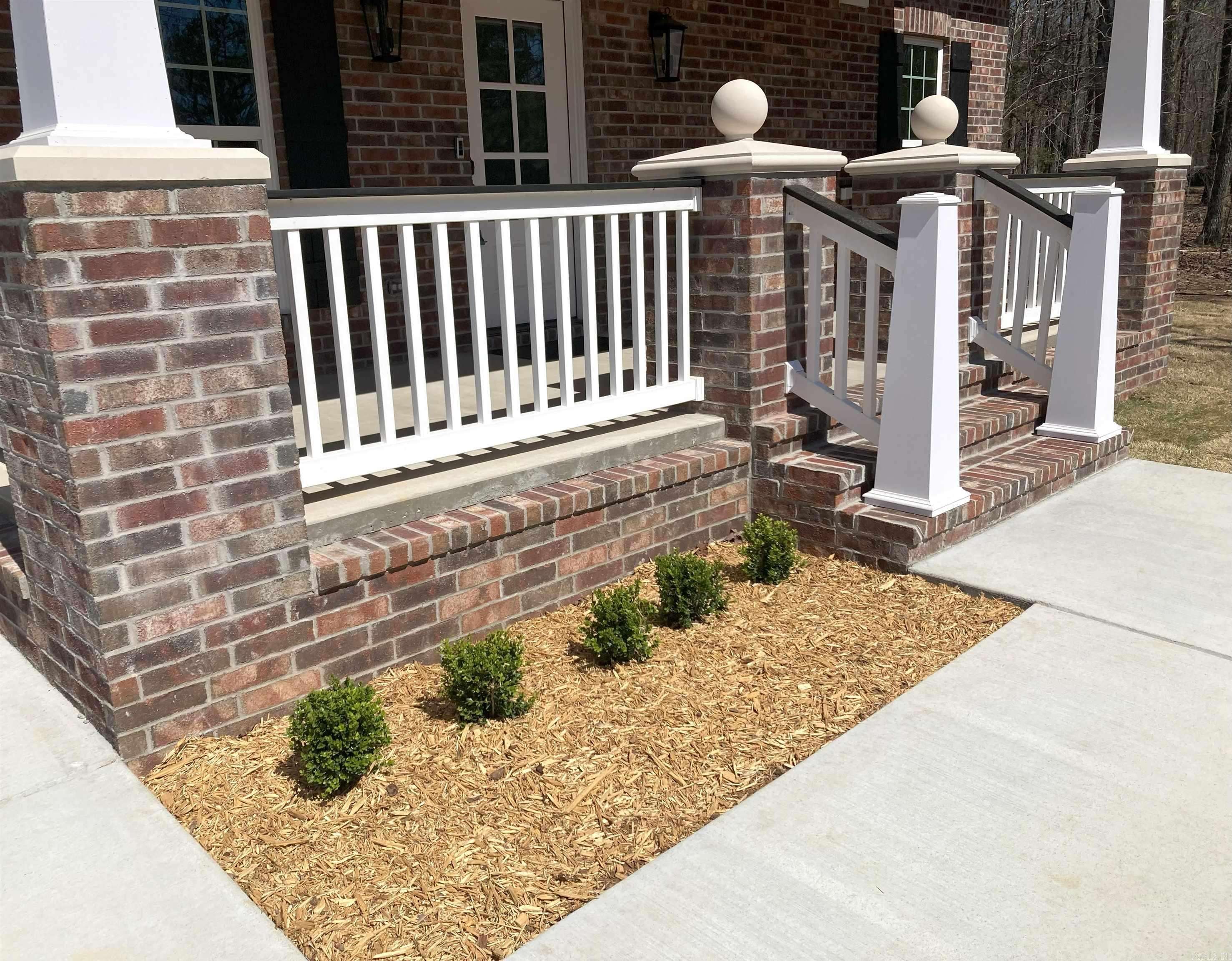 Fairfield Bay, AR 72088,166 E Blue Ridge Terrace