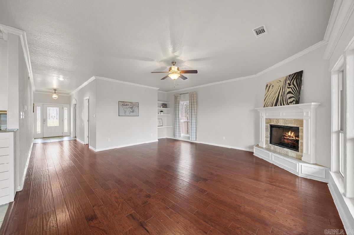 Hot Springs, AR 71901,381 Vista View Place