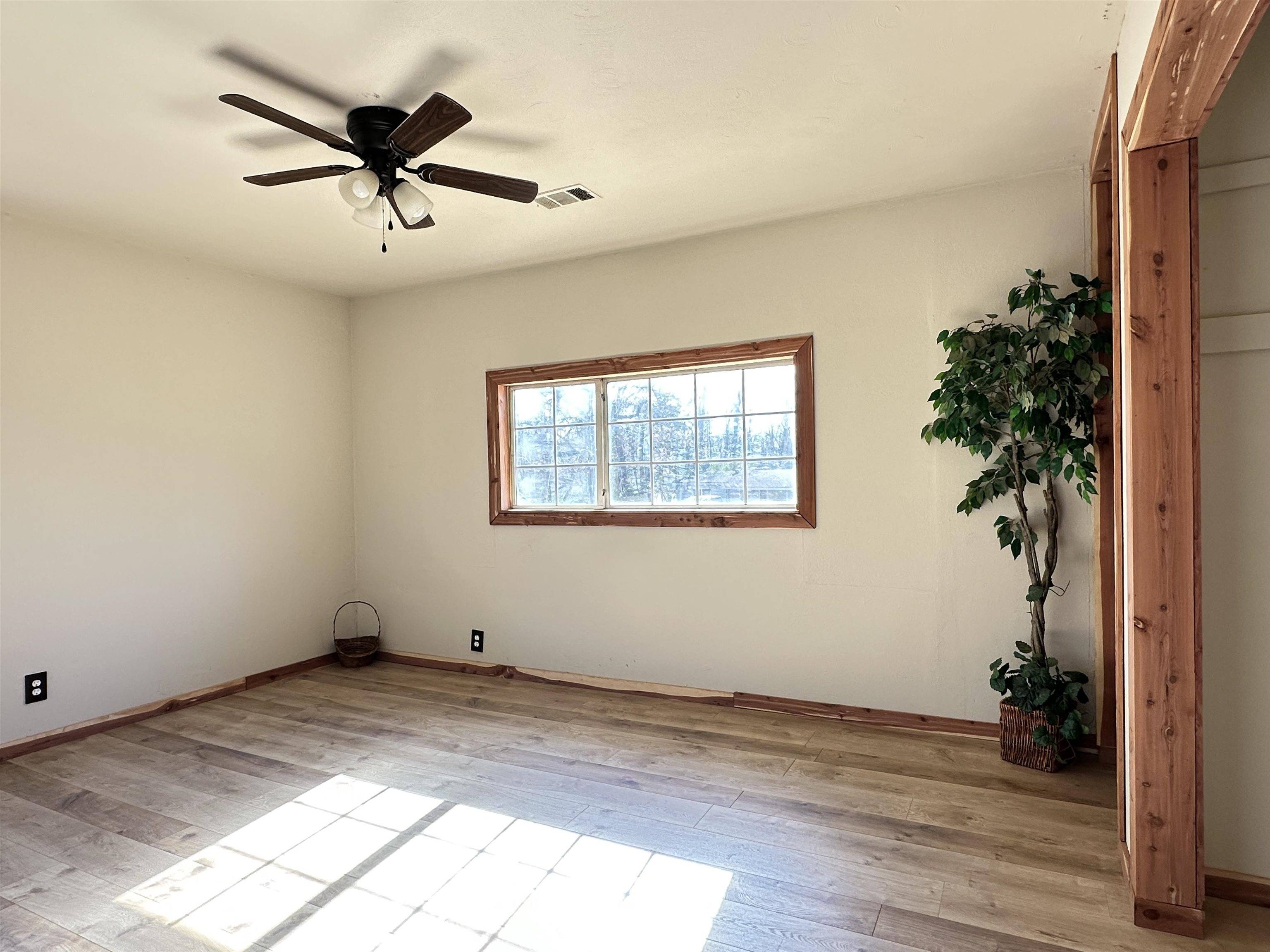 Cherokee Village, AR 72529,149 Hiawatha Drive