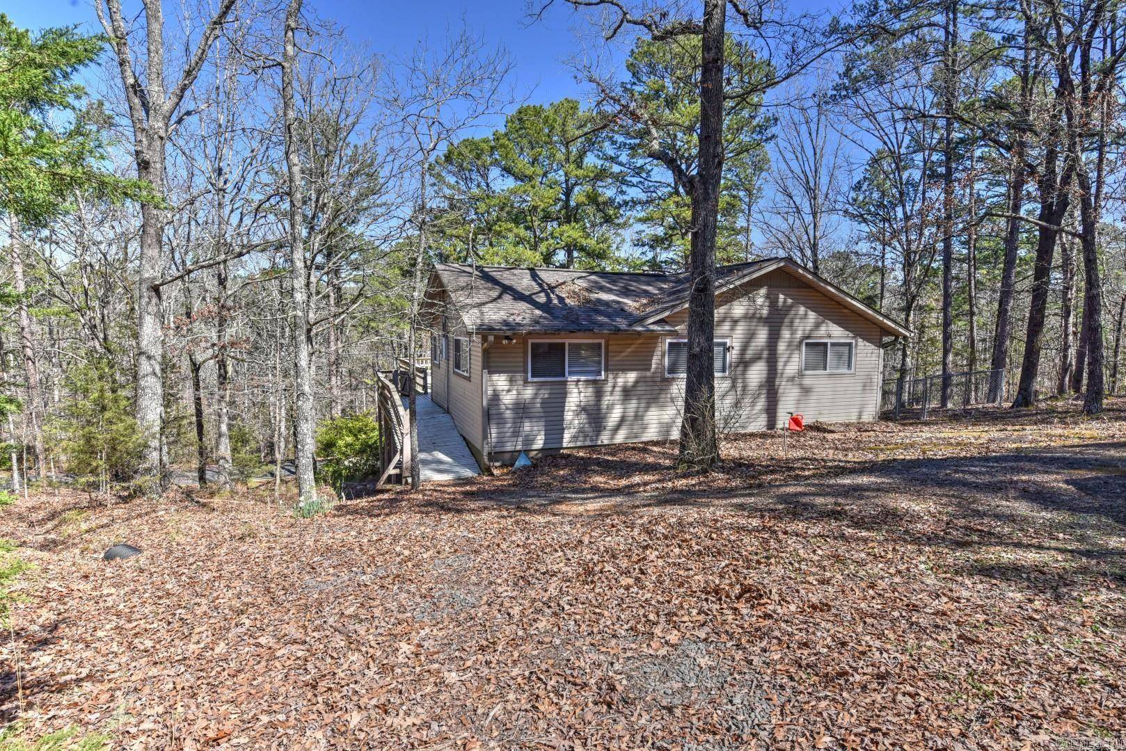 Fairfield Bay, AR 72088,226 Lakeview Drive
