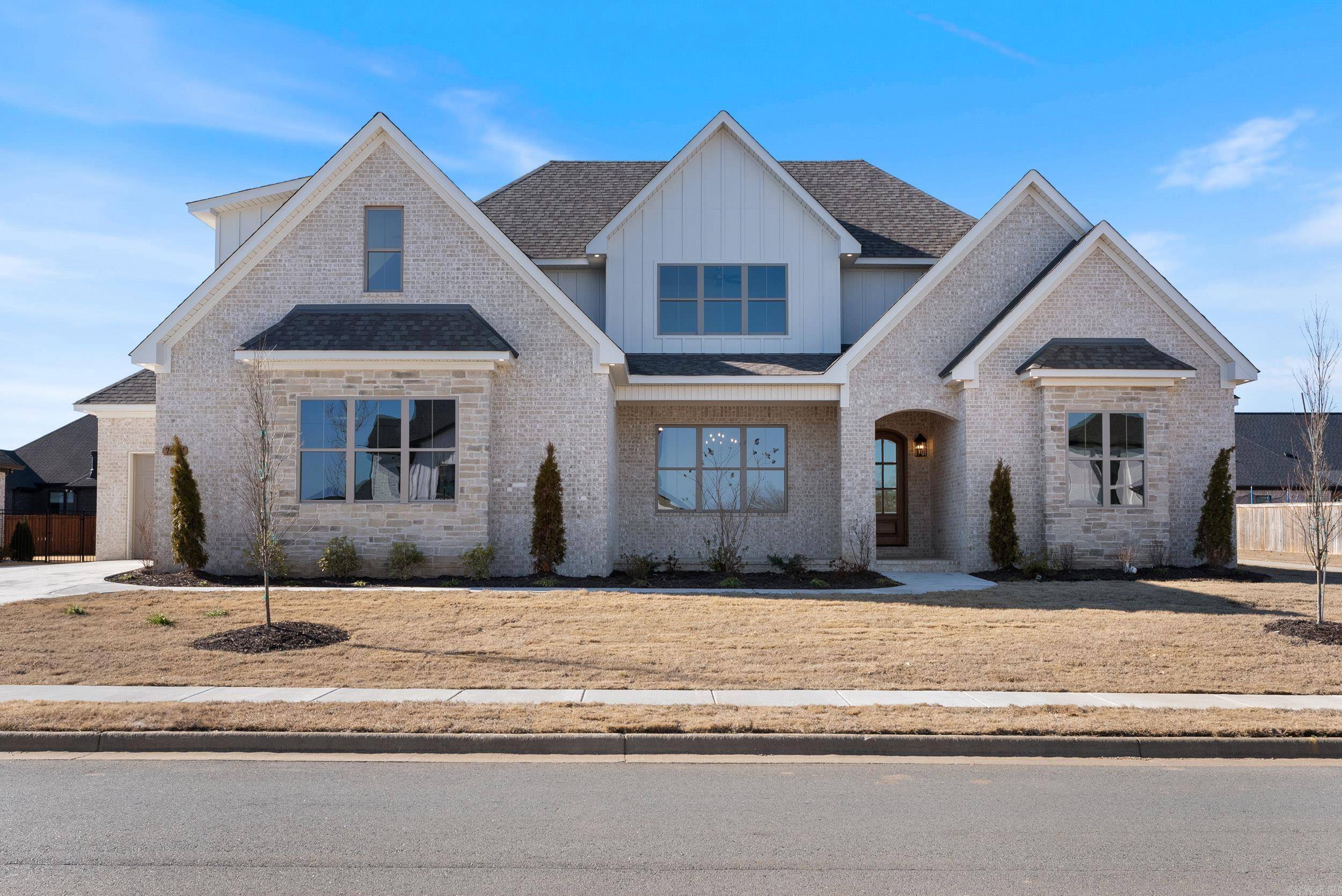 Benton, AR 72019,7417 Lake Point Circle