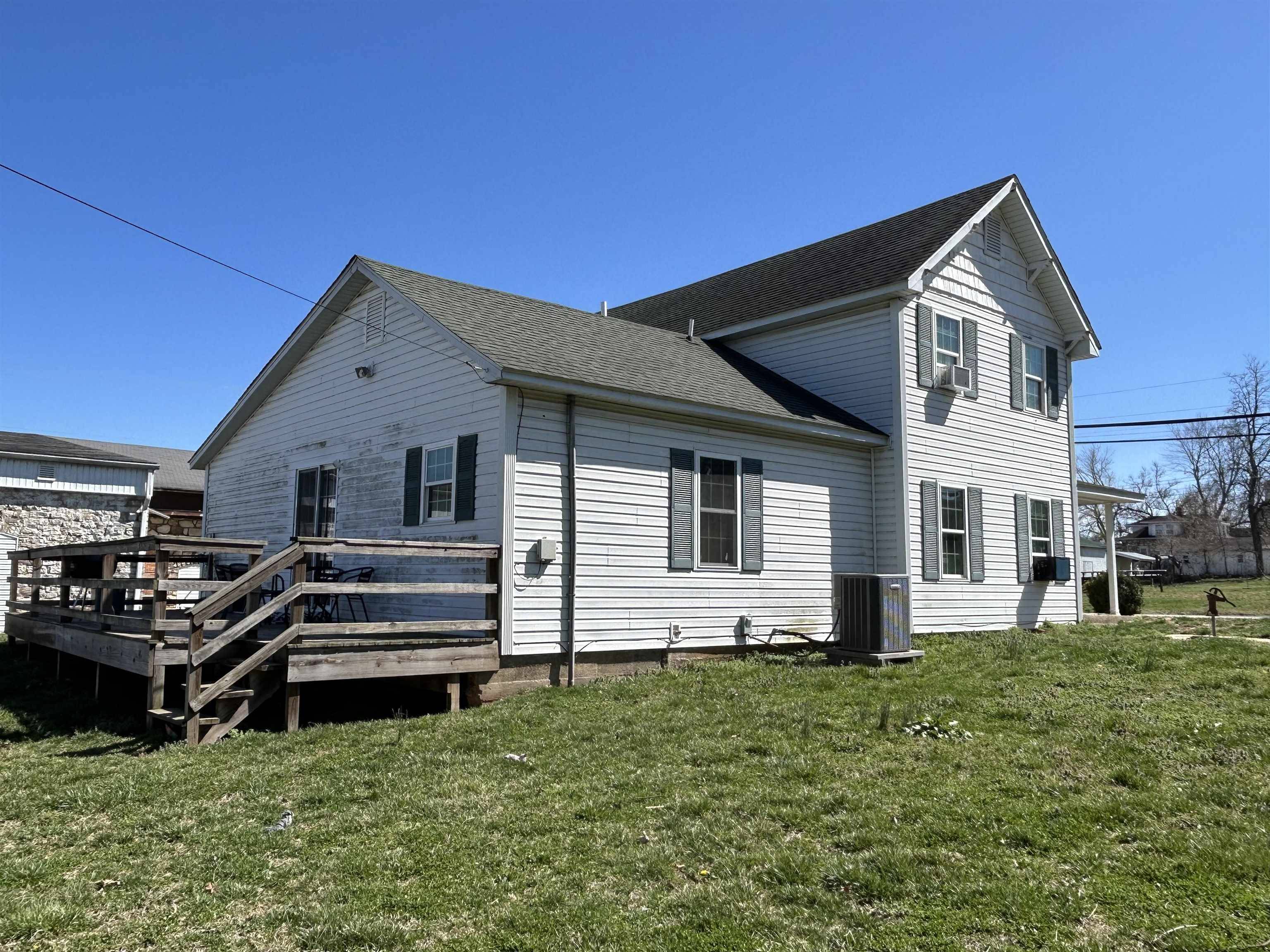 Alton, MO 65606,100 Old Street