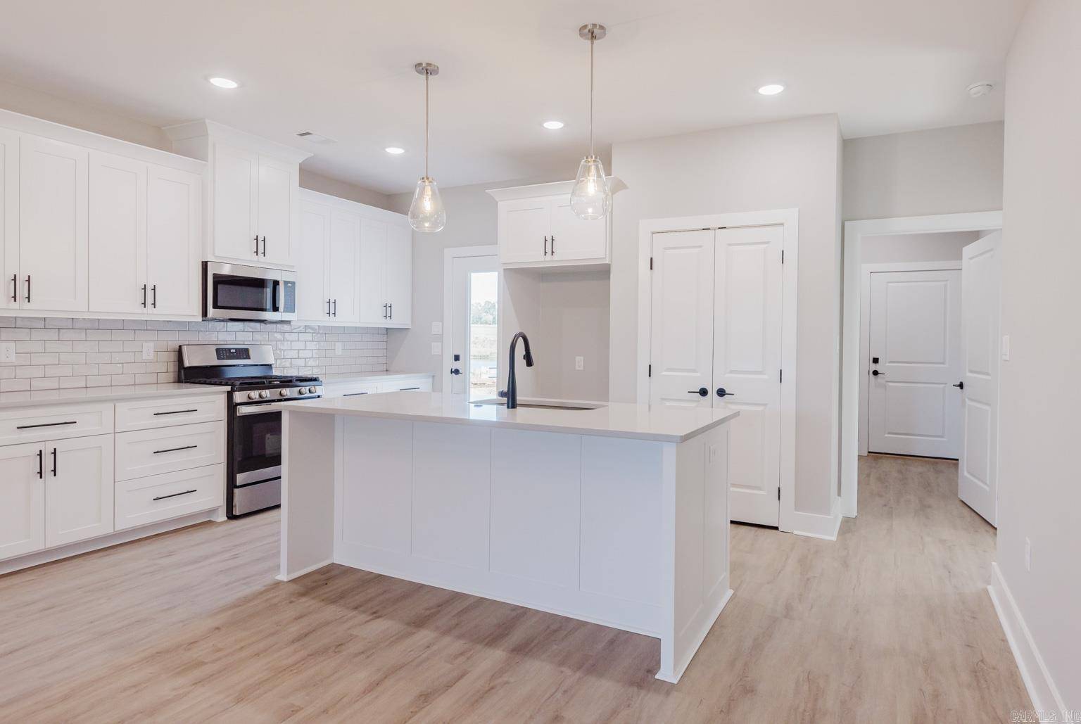 Bryant, AR 72022,8 Pasley Park