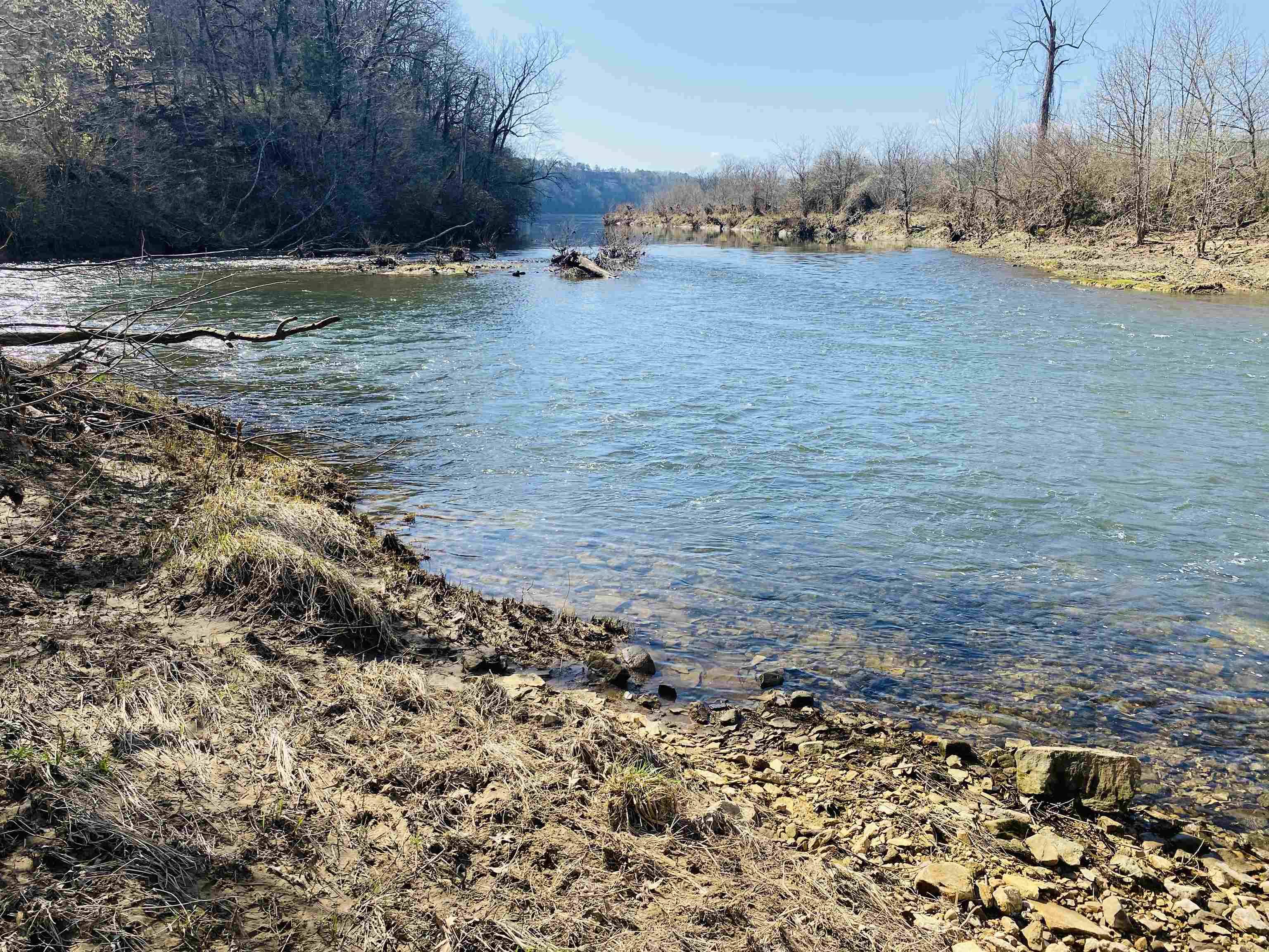 Calico Rock, AR 72519,222 Culp Road