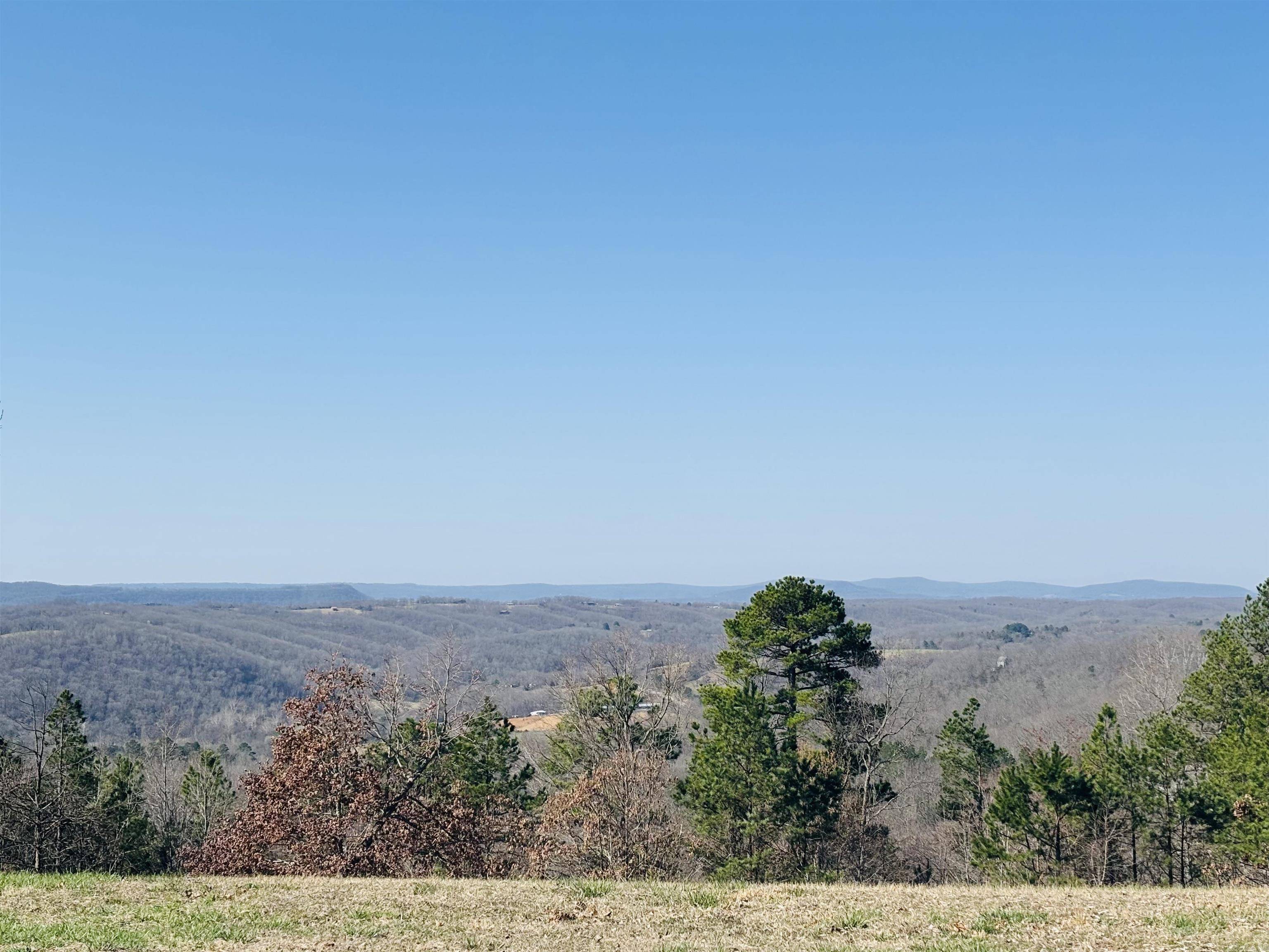 Mountain View, AR 72560,12898 14 W Highway