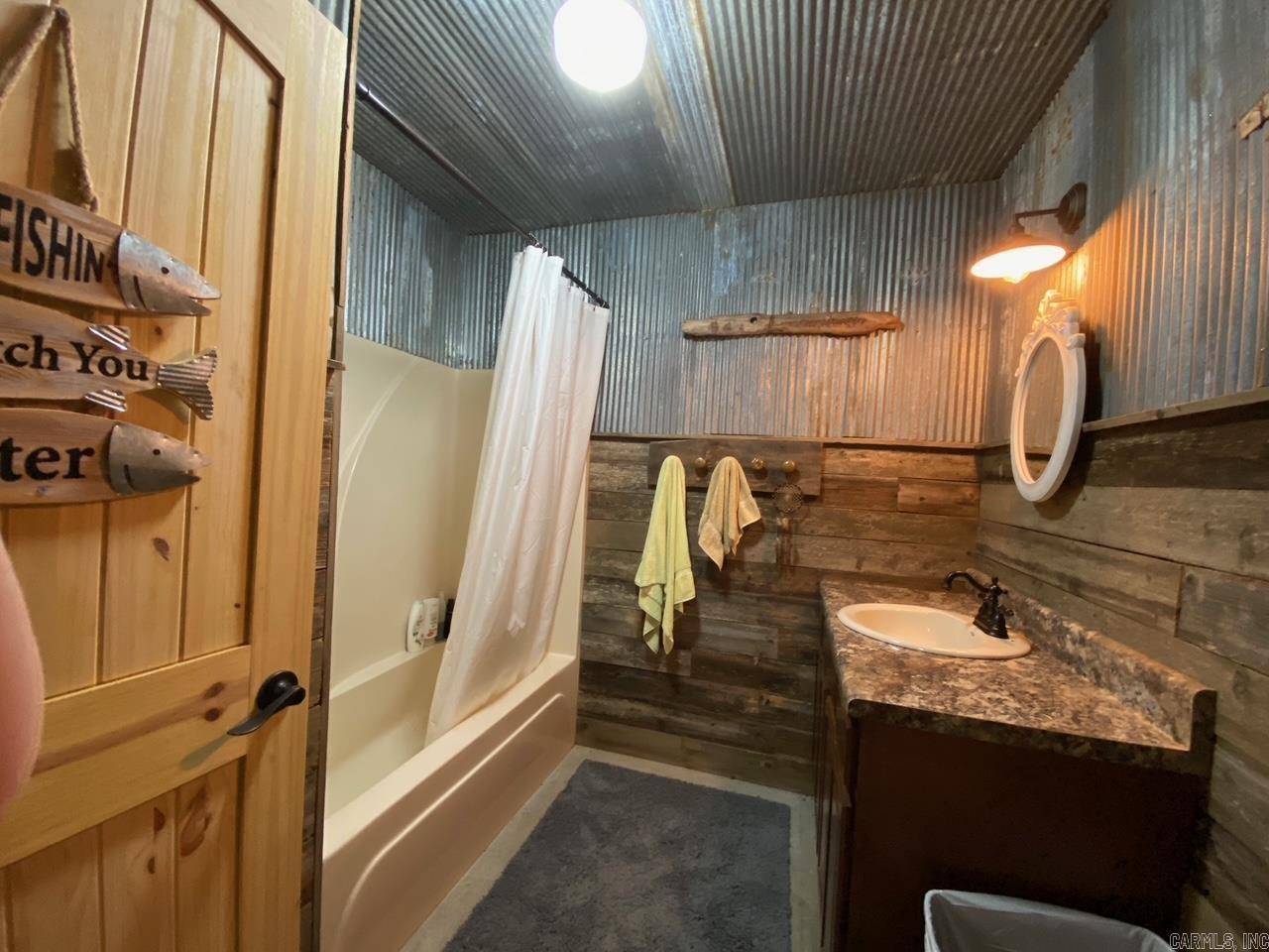 Heber Springs, AR 72543,Address not disclosed