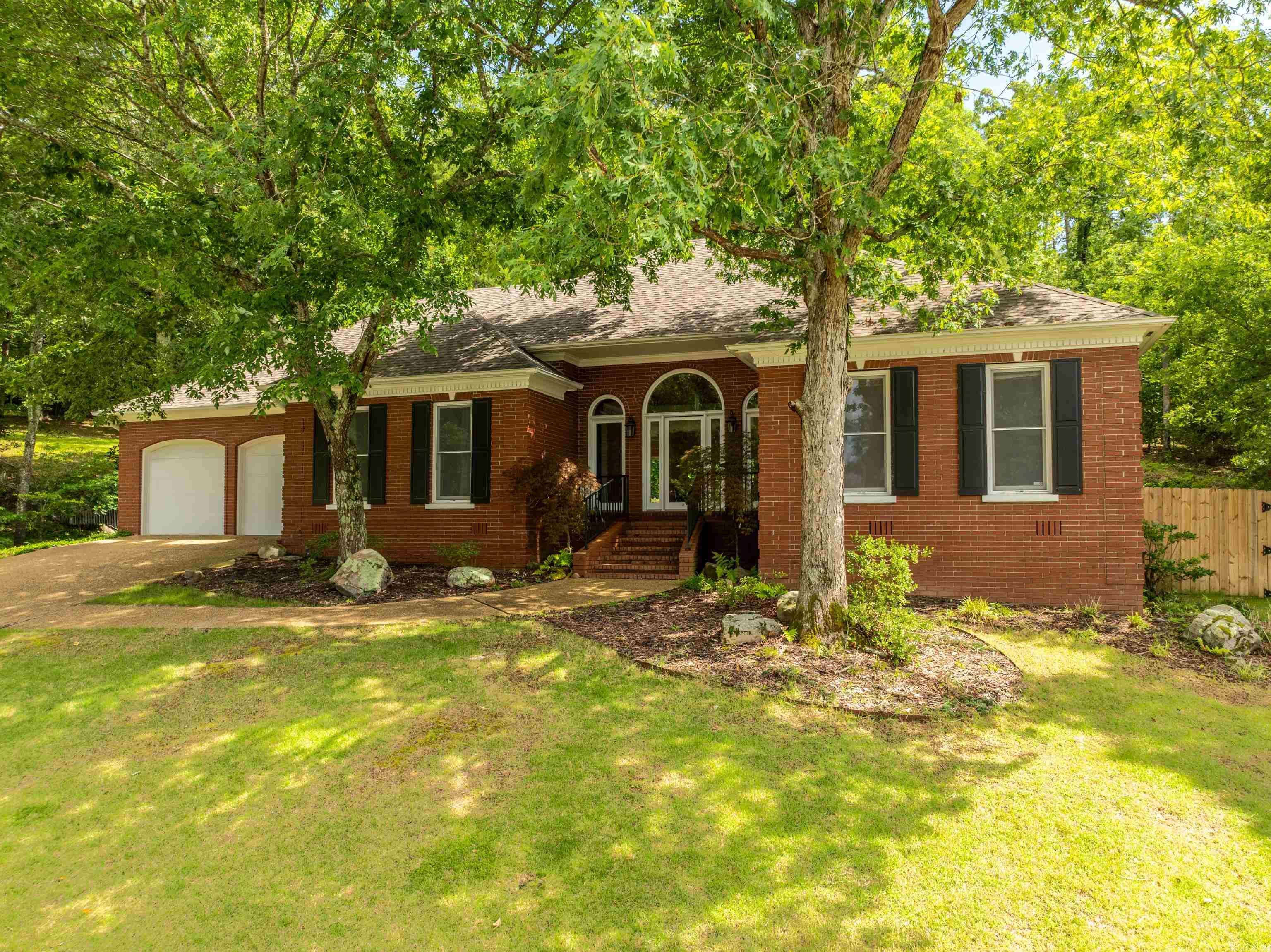 Hot Springs, AR 71901,106 Ravenwood Place