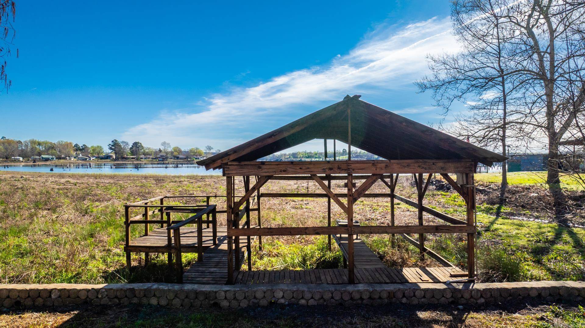 Mayflower, AR 72106,37 Dam Road