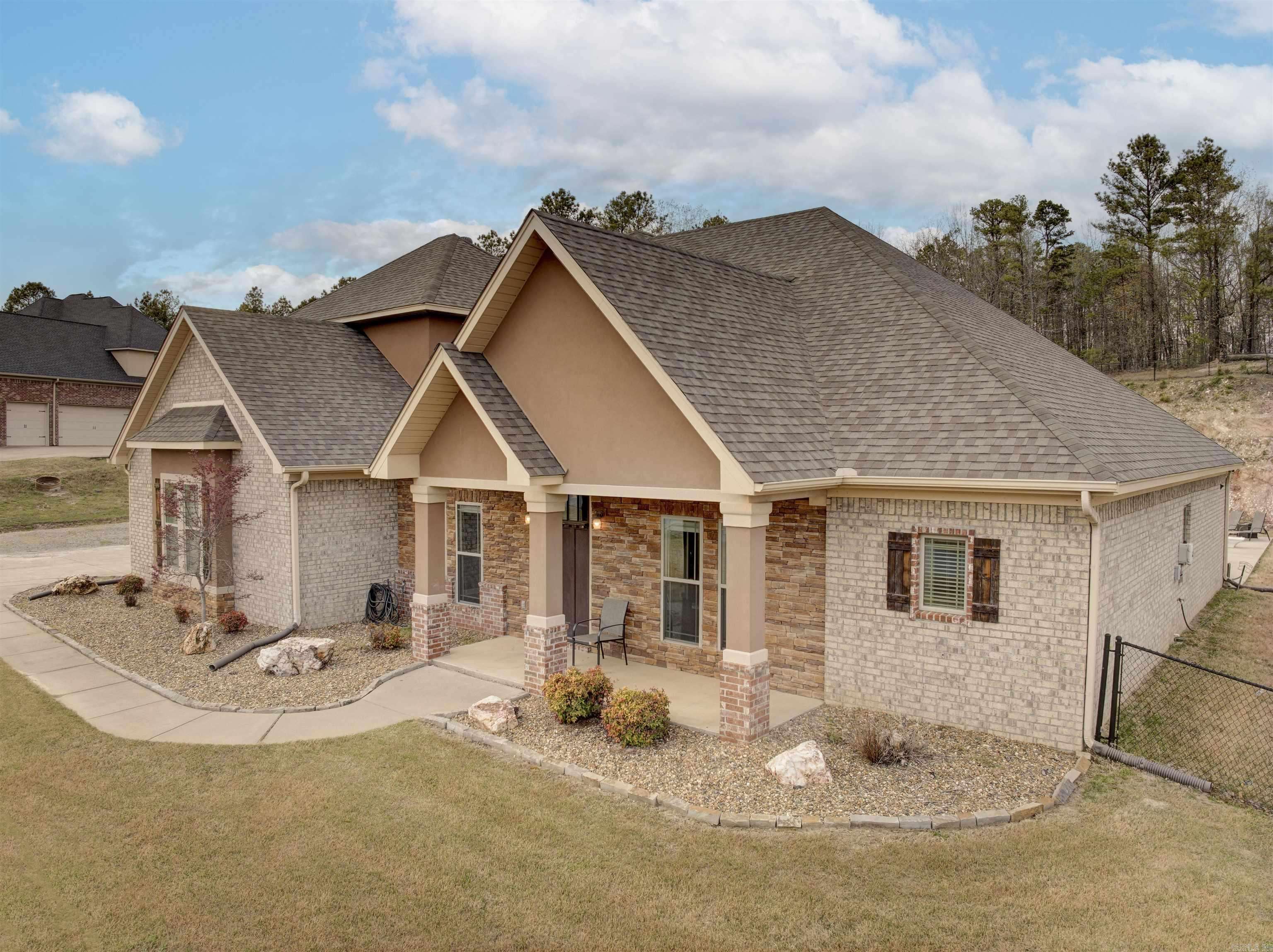 Alexander, AR 72002,11039 Stonehill Drive