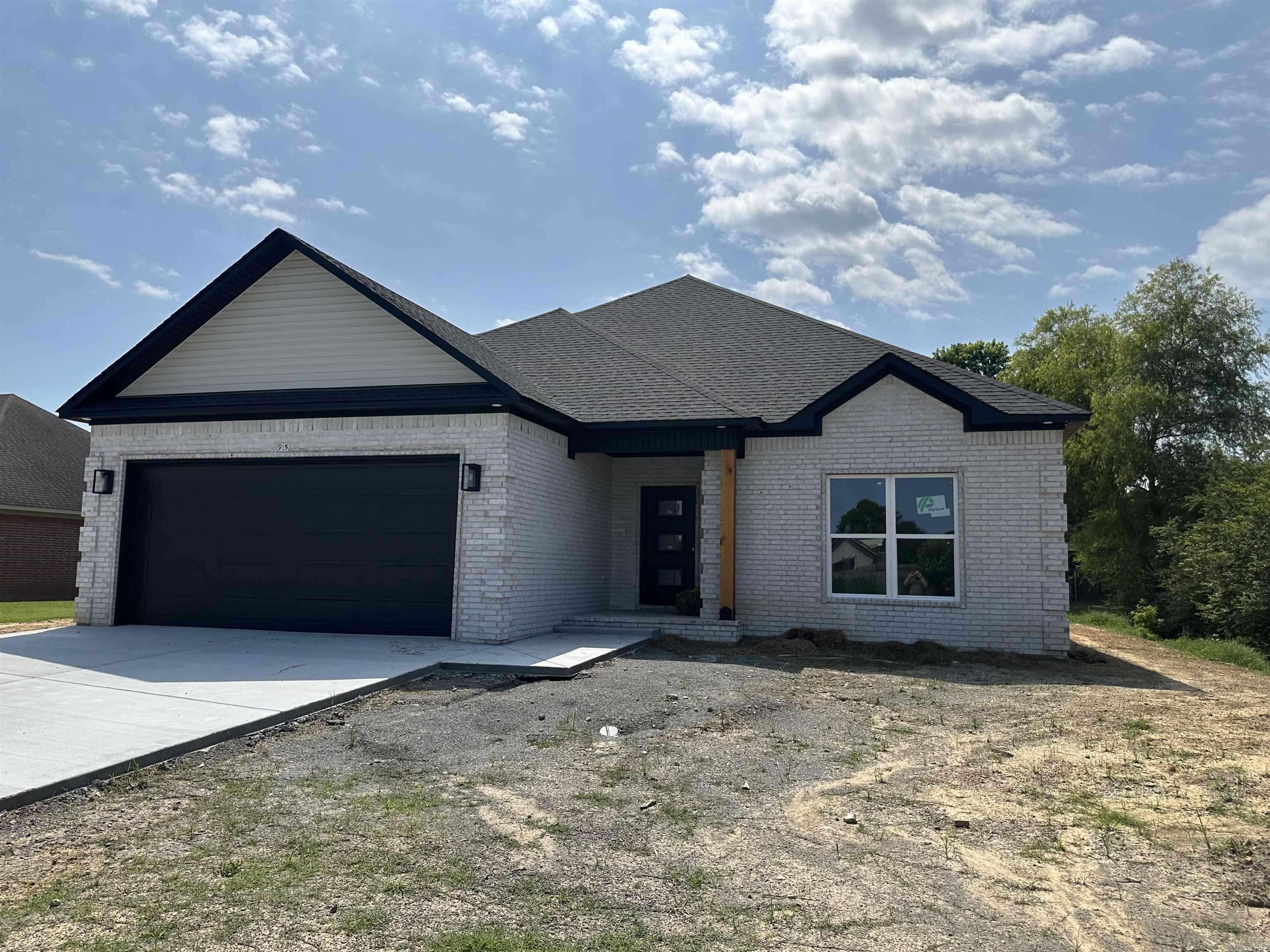 Vilonia, AR 72173,95 Dove Lane