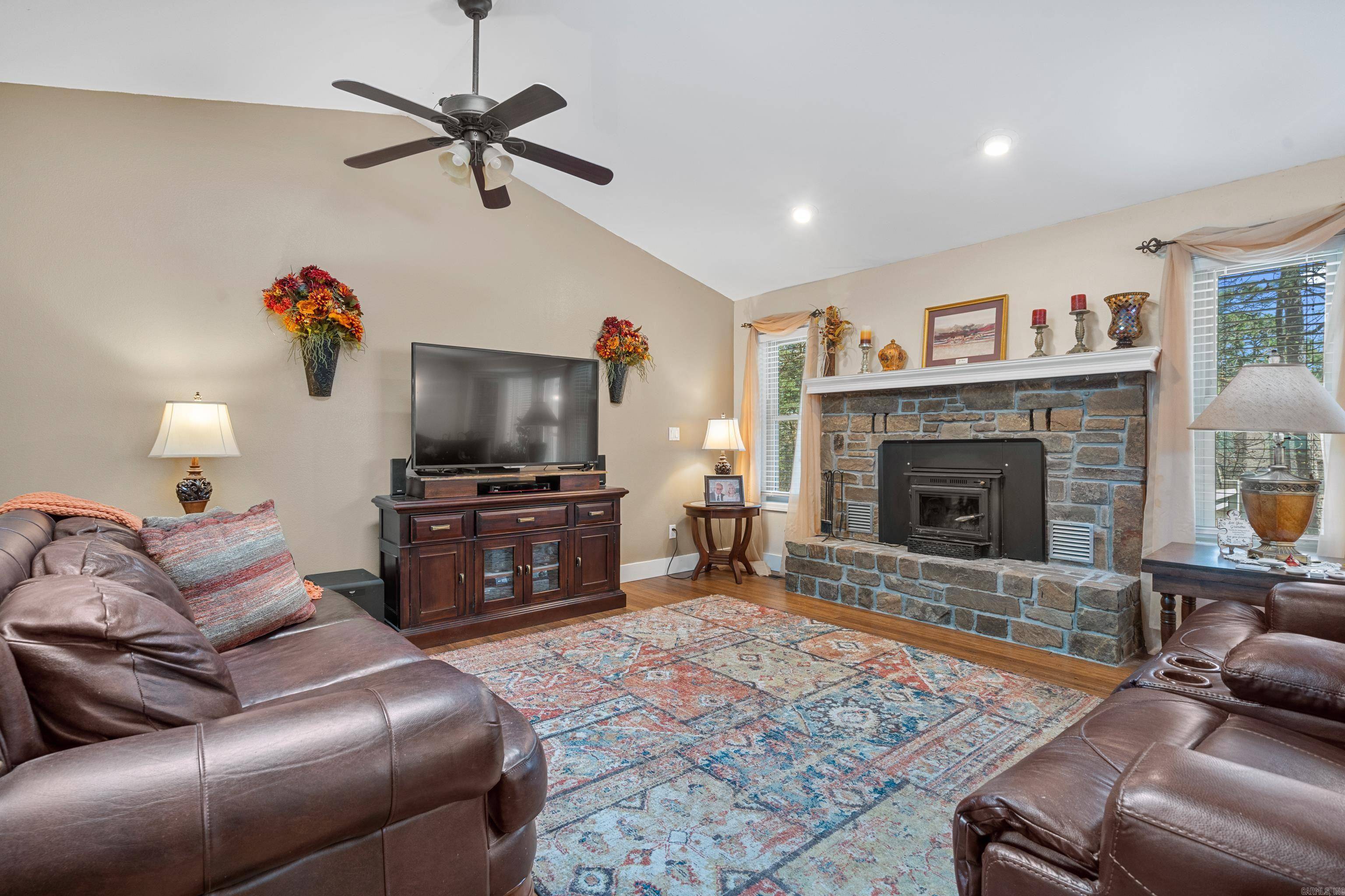 Hot Springs Village, AR 71909,2 Dias Lane