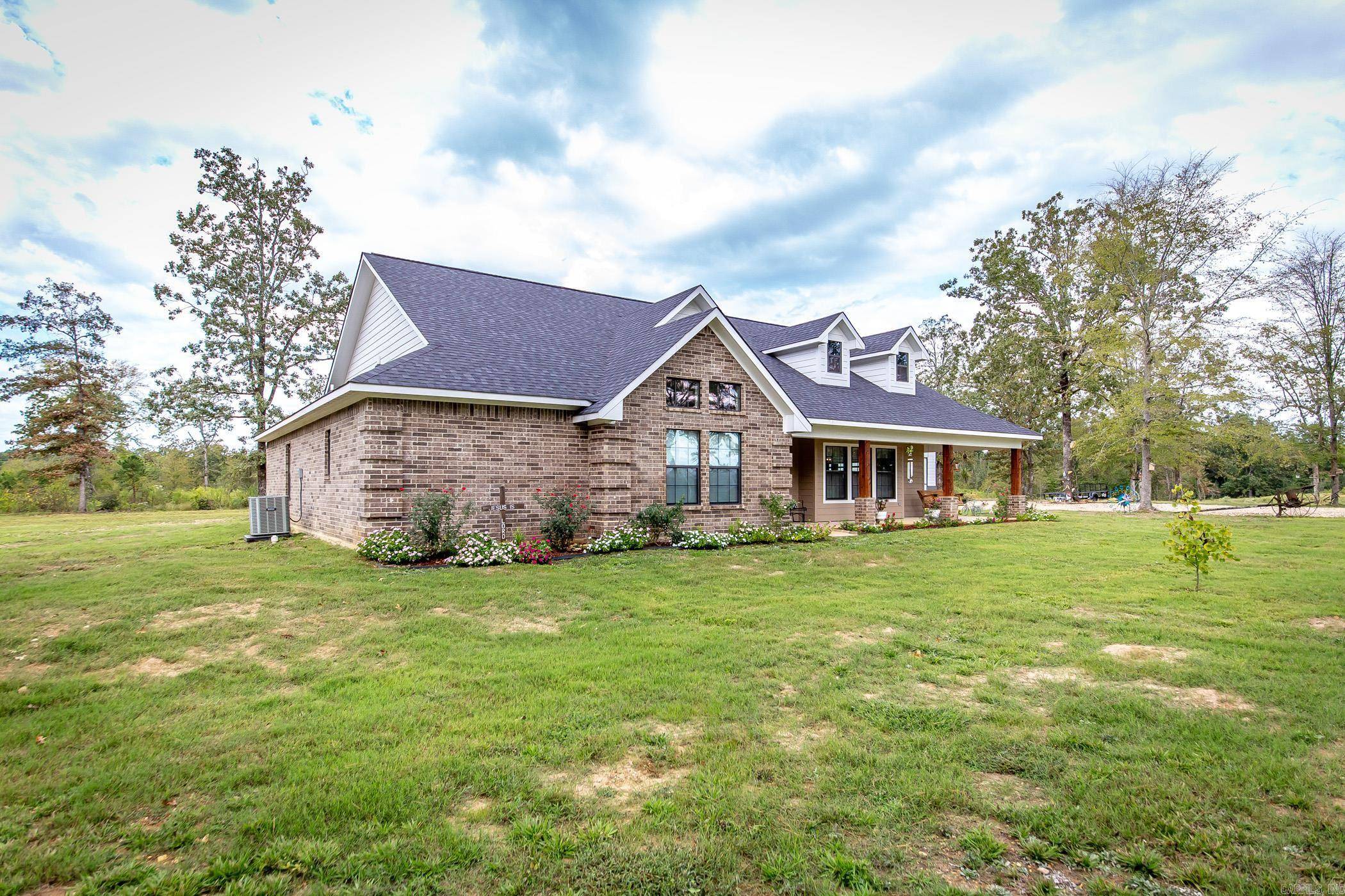 Fouke, AR 71837,2142 MC17