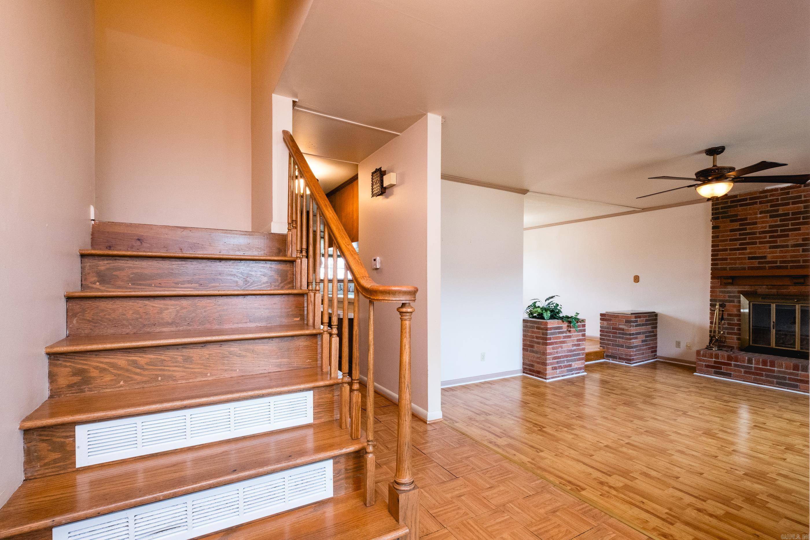 North Little Rock, AR 72118,4909 Lynn Lane