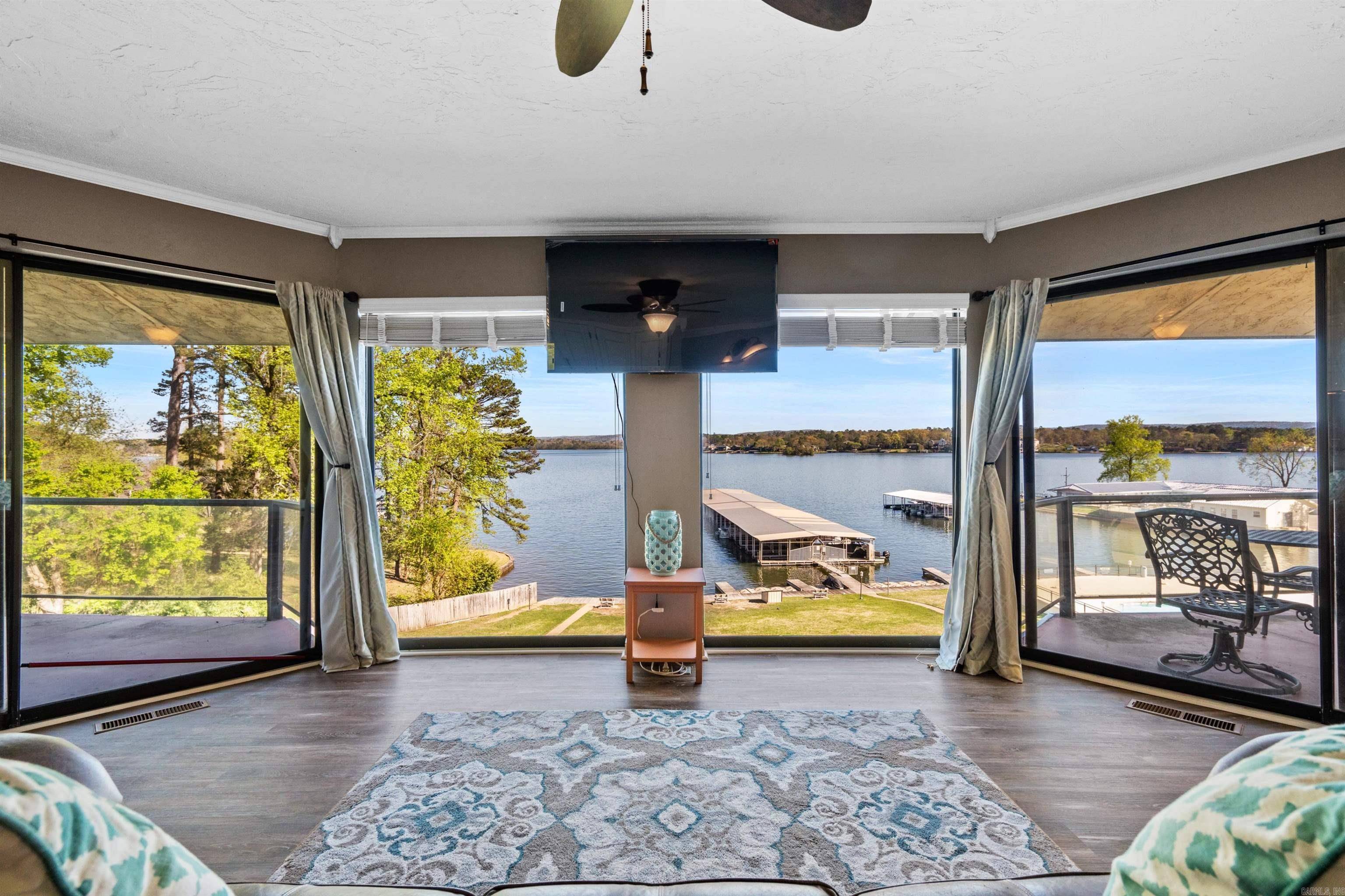 Hot Springs, AR 71913,270 Lake Hamilton Dr.D11-12
